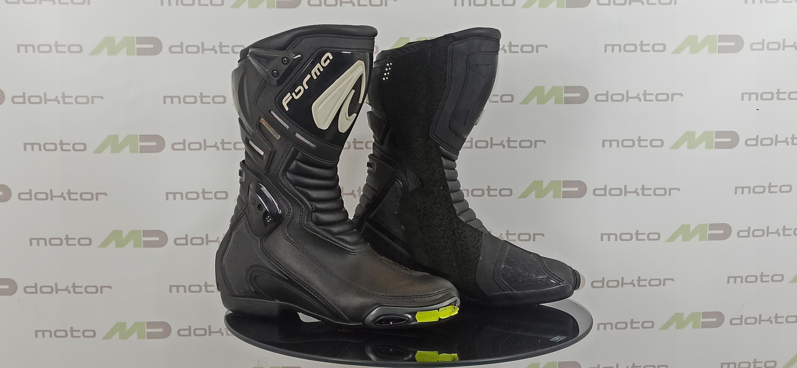 Buty sportowe turystyczne Forma Mirage black 42 Producent Forma