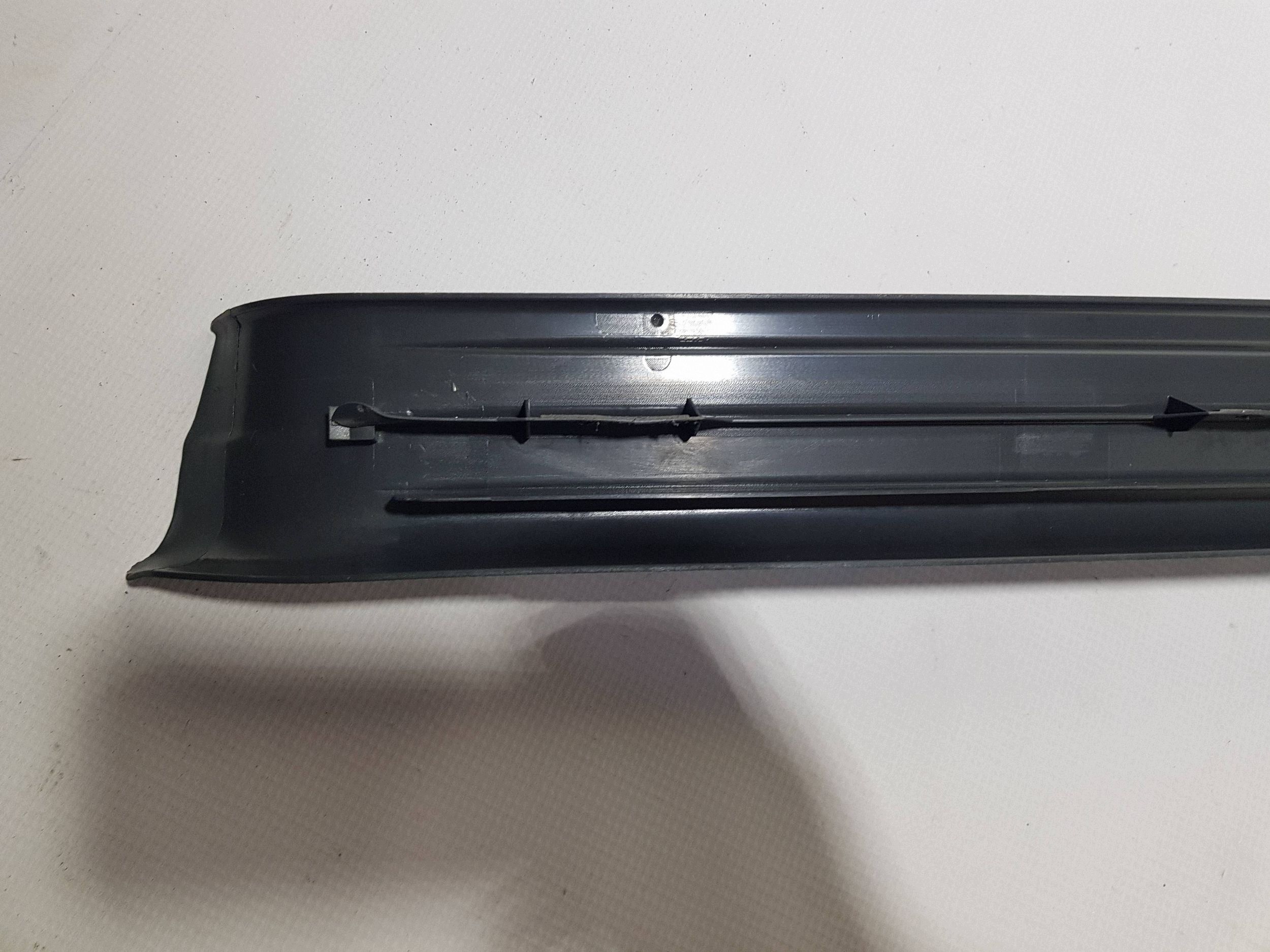 MERCEDES SL R230 moulding threshold cap left A2306800135