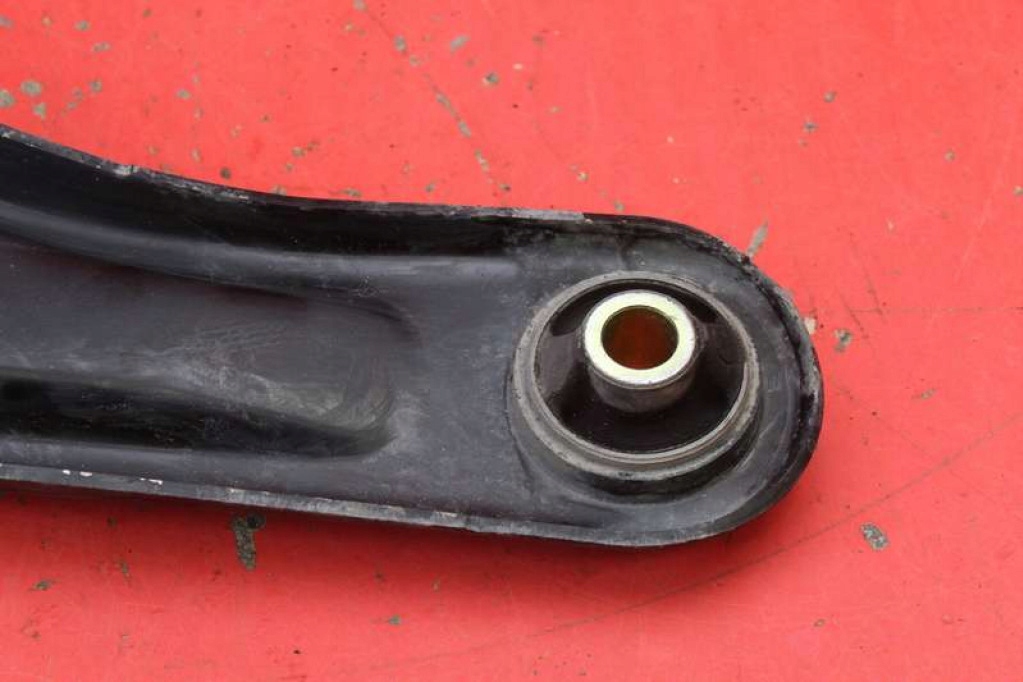 arm left front CITROEN C4 CACTUS 1.2 VTi 82 KM 14-17