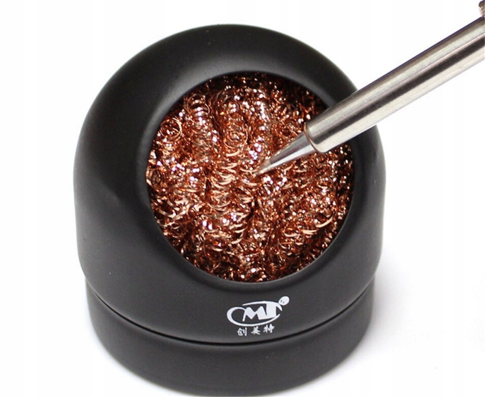 CZYŚCIK DO GROTÓW MIEDZIANY W METALOWEJ PODSTAWCE