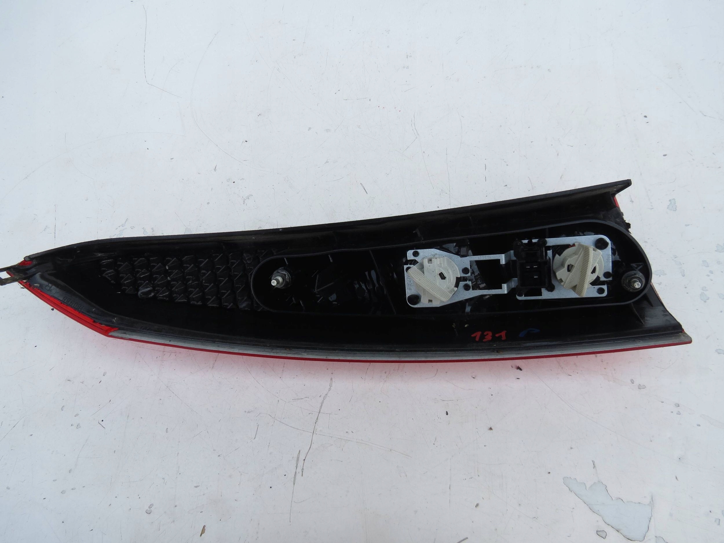 light rear part right upper VOLVO XC70 II Cross Couantr AWD 2.4D 185KM 2000-2007r