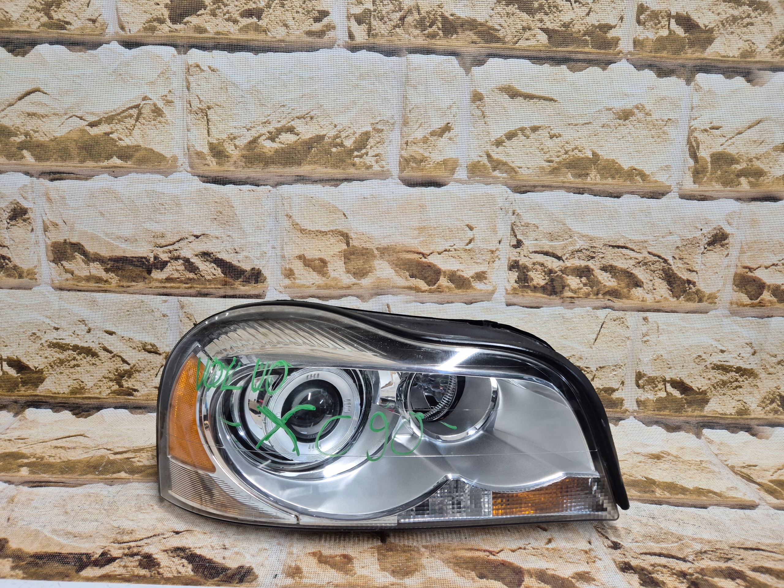 volvo xc90 xc-90 10 xenon skrętny europejska prawa lampa