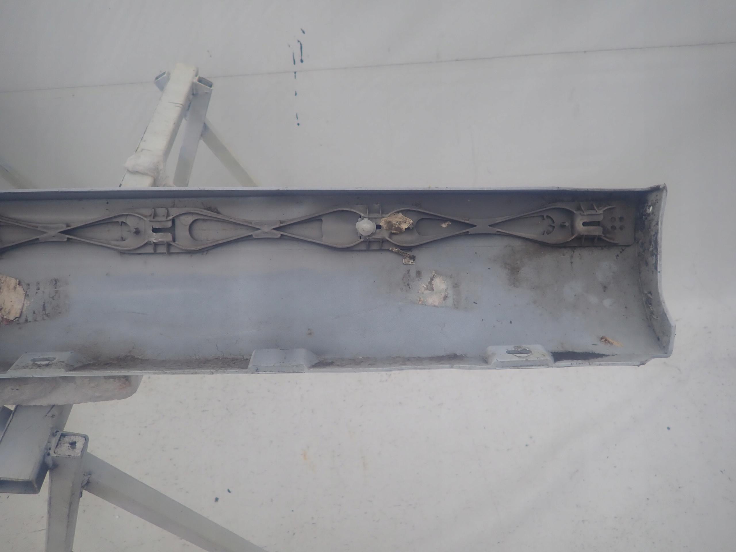 SKODA YETI LIFT threshold right moulding threshold right