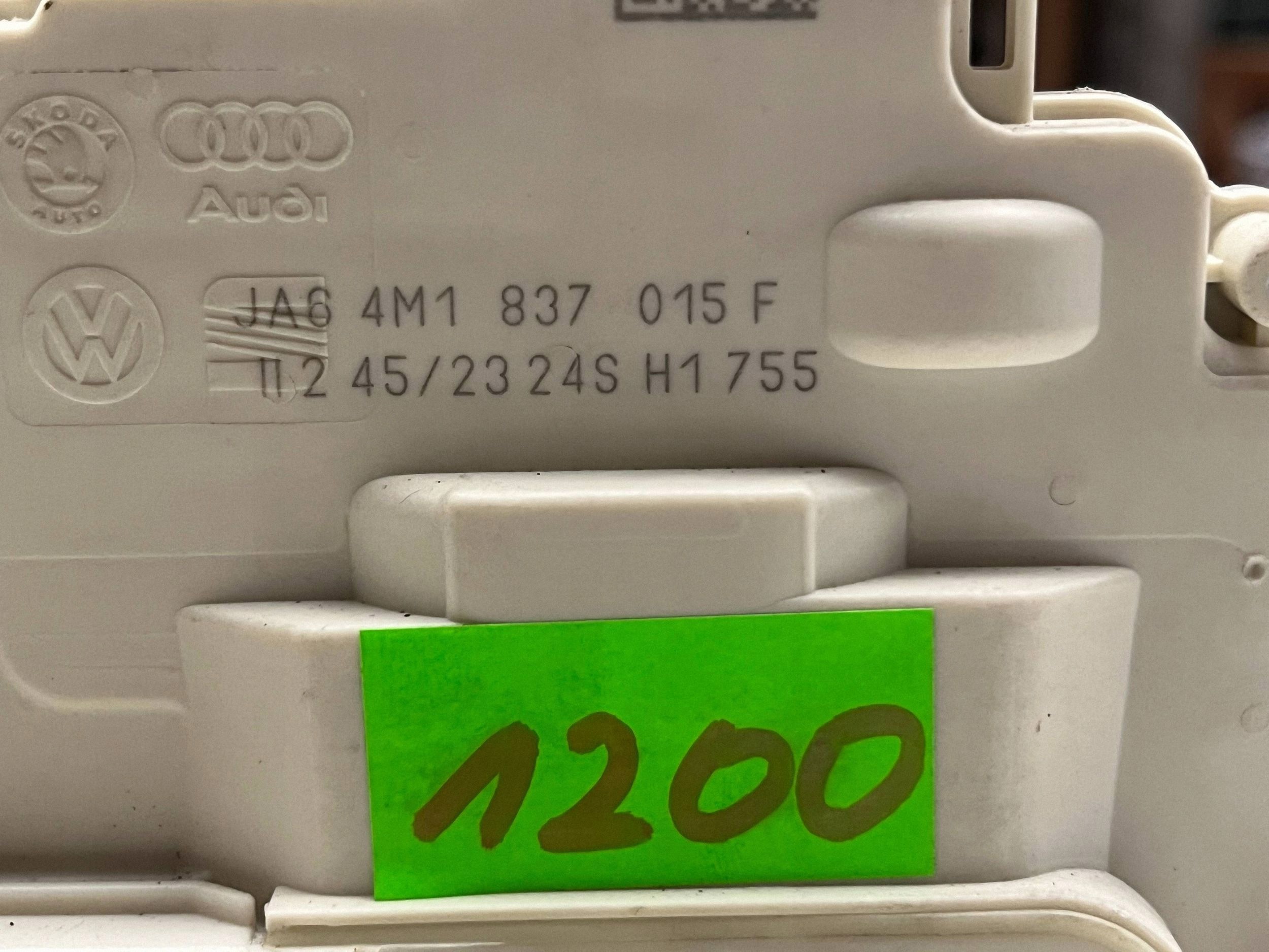 AUDI Q7 4M lock door left front DOCIAG 4M1837015F @M