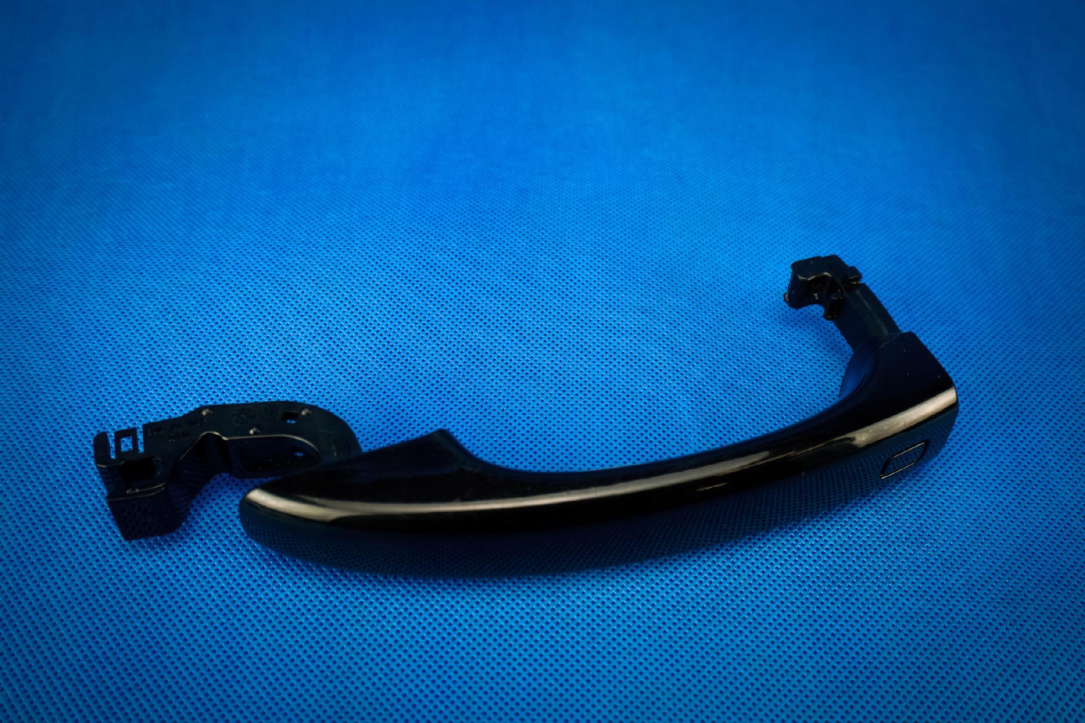 handle exterior Audi A1 A4 8K A5 8T 8T0837205A