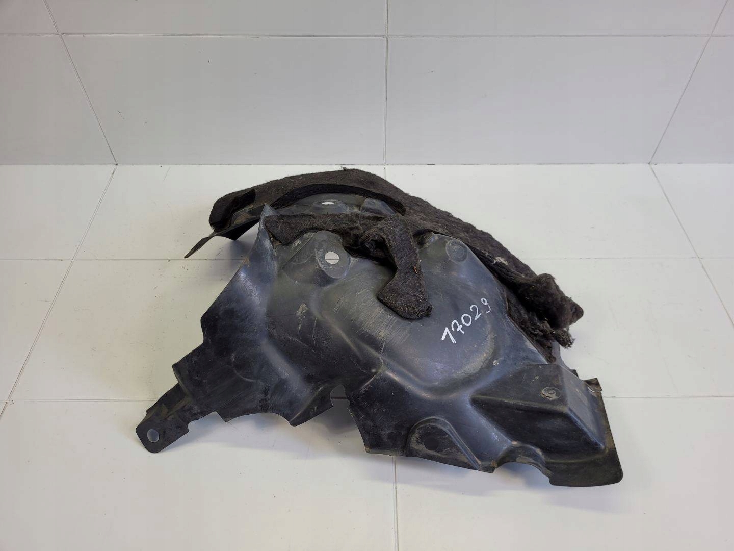 mudguard front right side Renault Clio 4 facelift 2019 638428084R