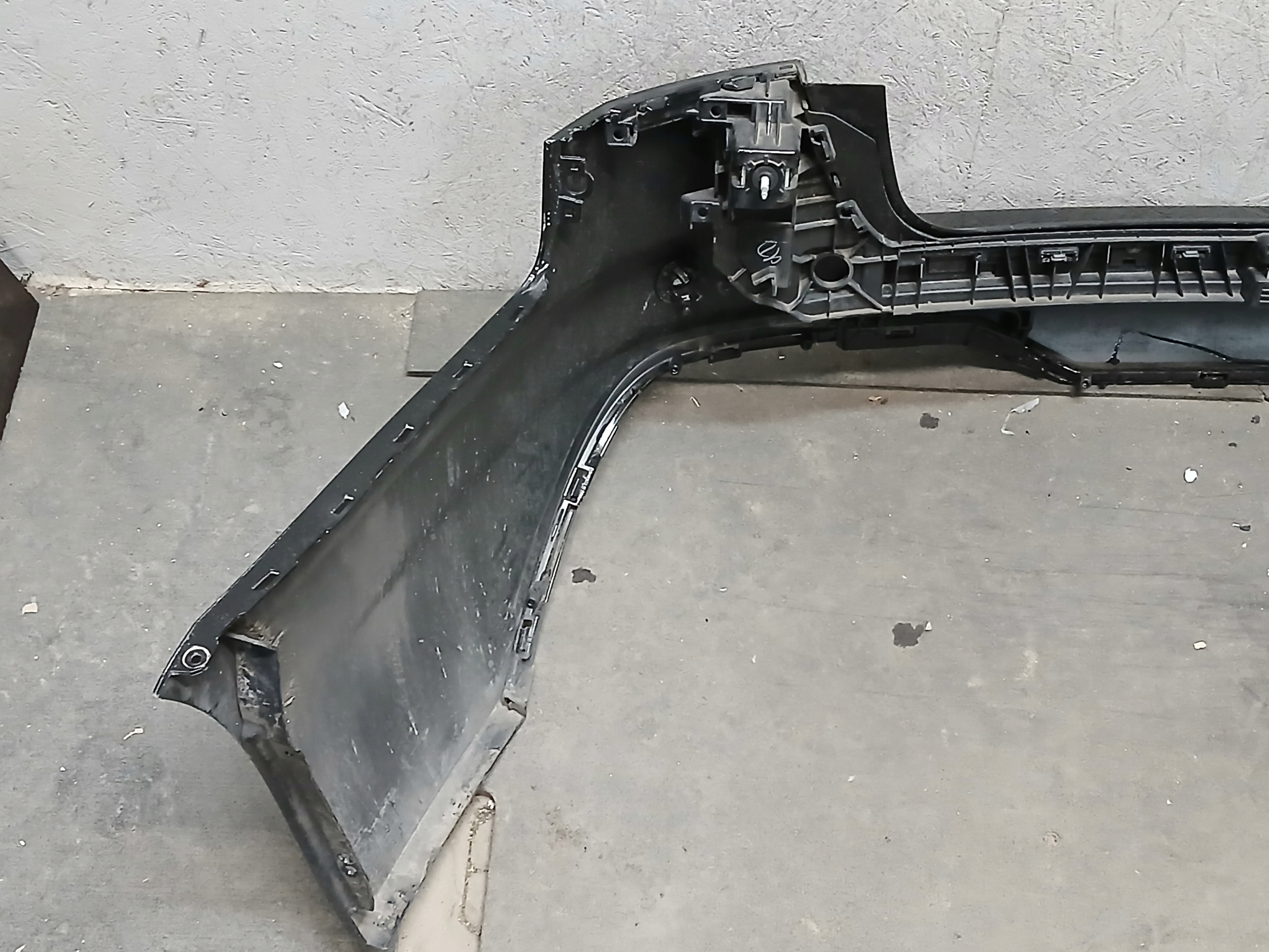 bumper rear part AUDI A4 B9 KOMBI LIFT 19- 8W9