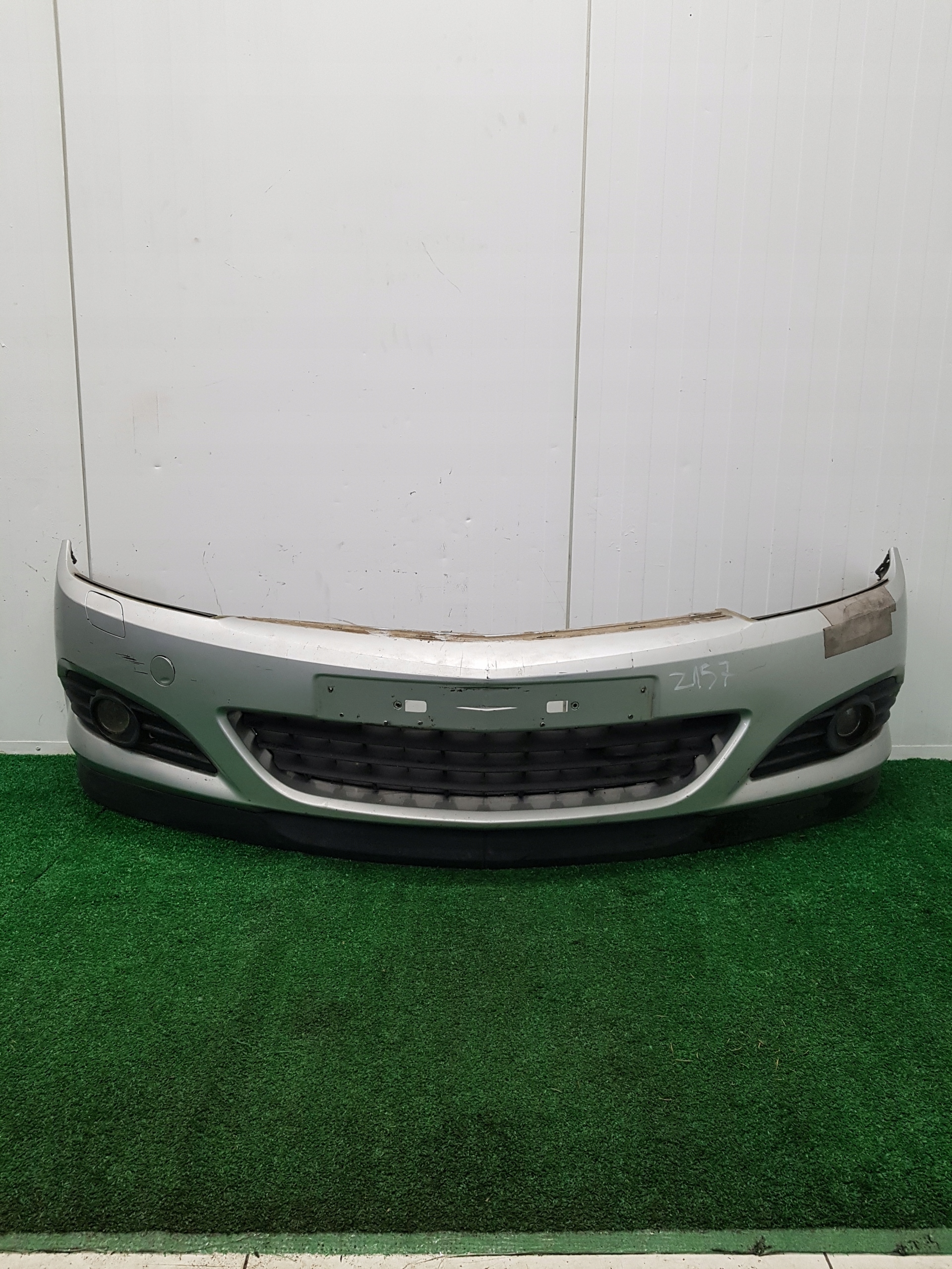 ZDERZAK PRZÓD PRZEDNI OPEL ASTRA H CODE : Z157