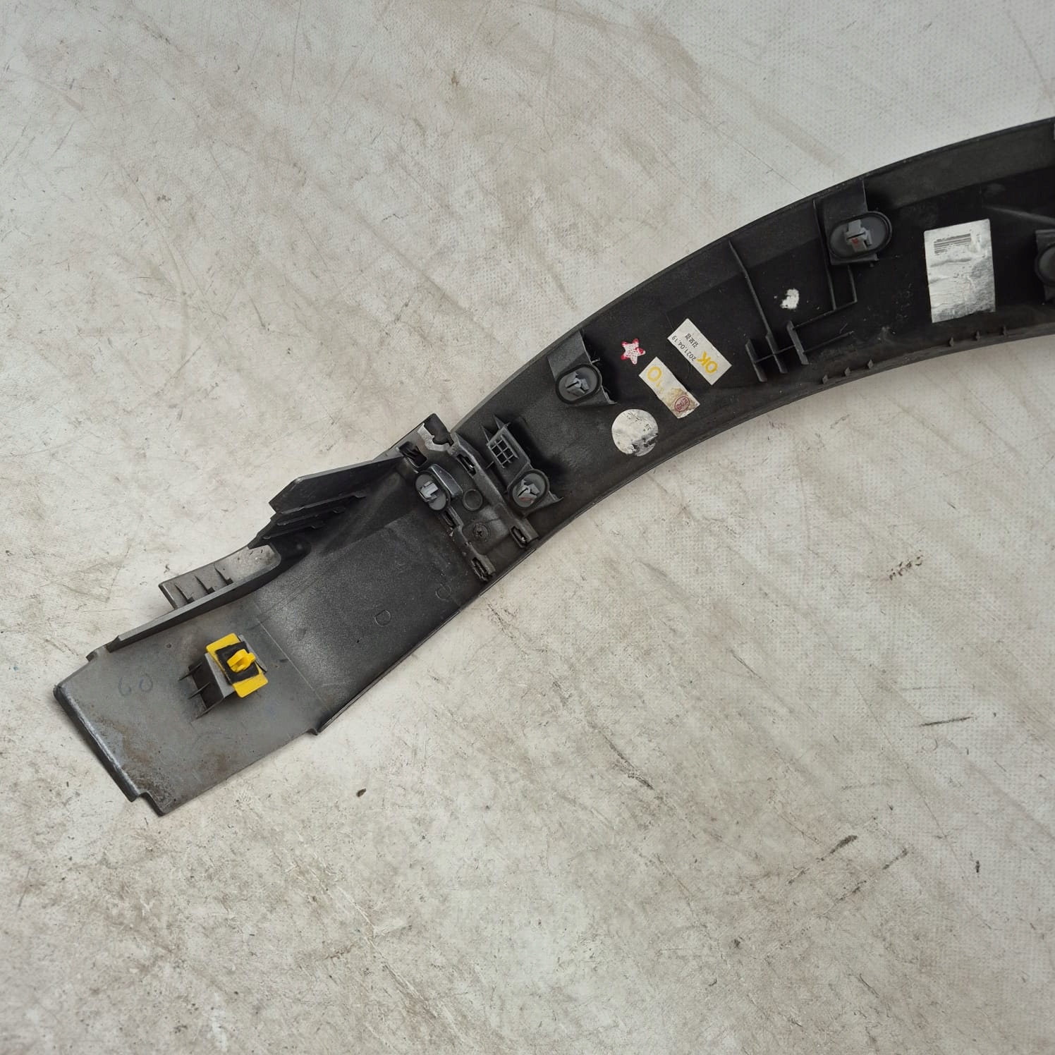 HYUNDAI IONIQ V 5 21- moulding for fender left front front 87711-GI100