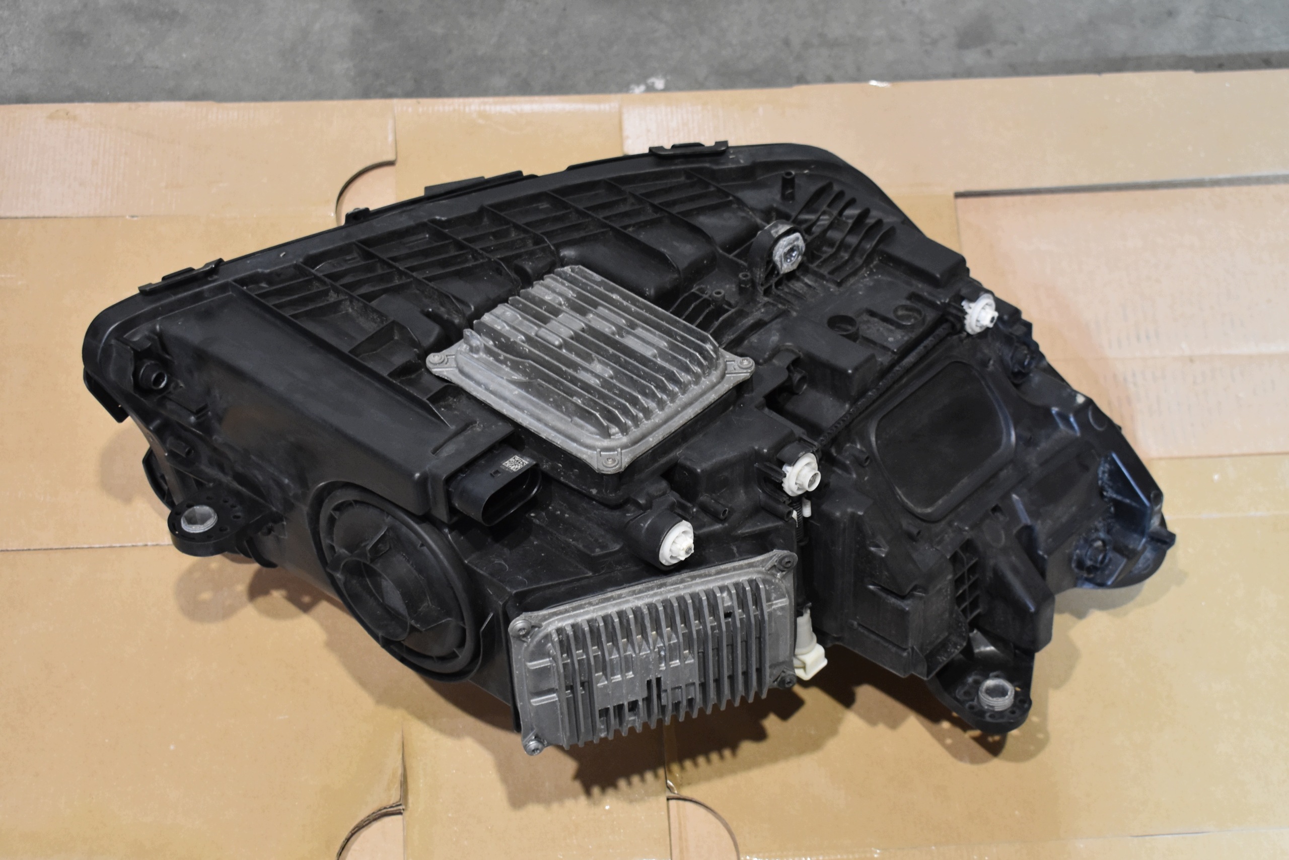 IDEALNE lights front front KPL. MULTIBEAM + MODULY MERCEDES GT X290 1
