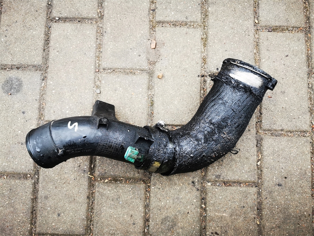 RENAULT MASTER III 2.3 DCI ШЛАНГ ИНТЕРКУЛЕРА