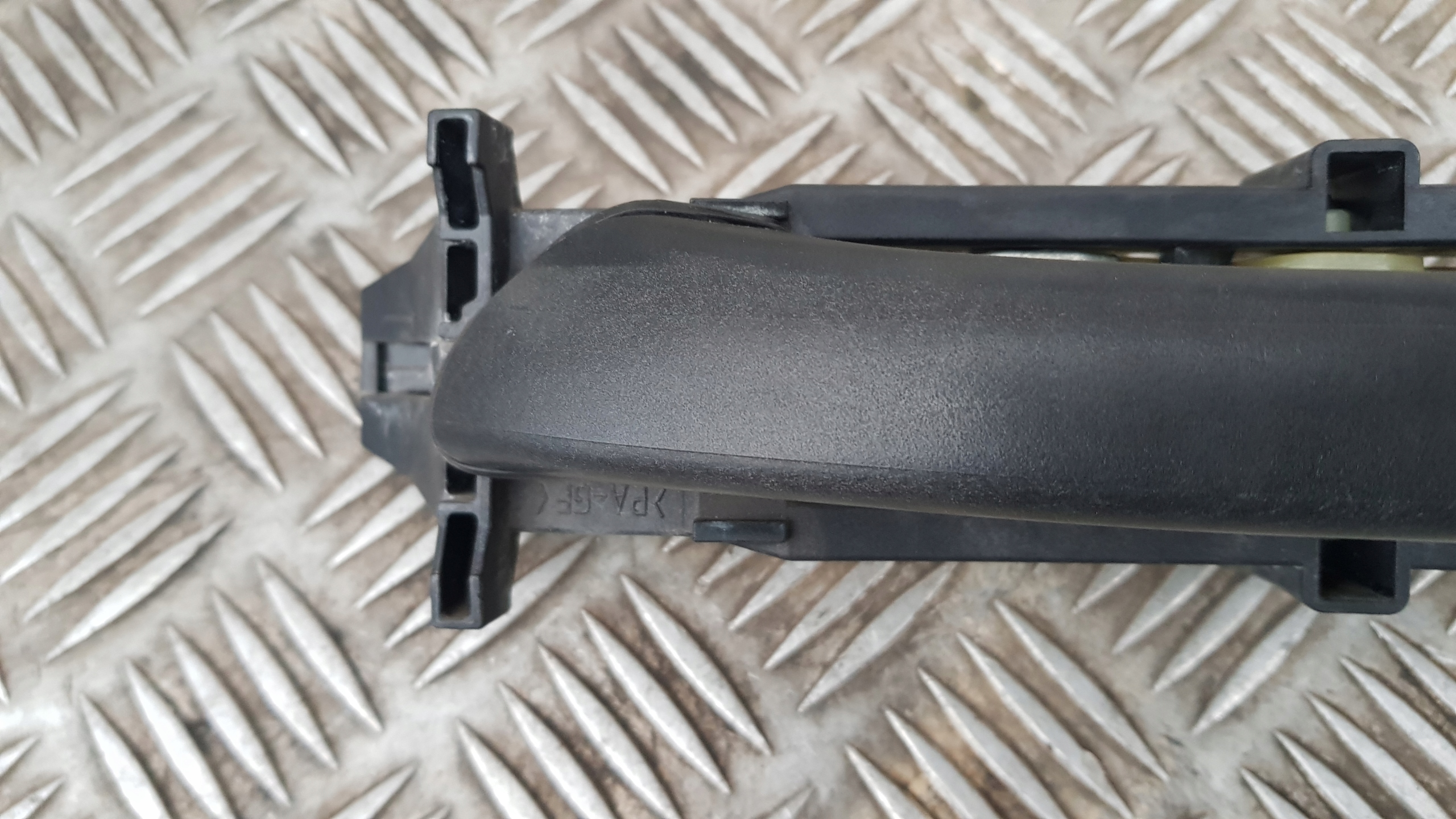 MERCEDES W203 handle exterior left rear part