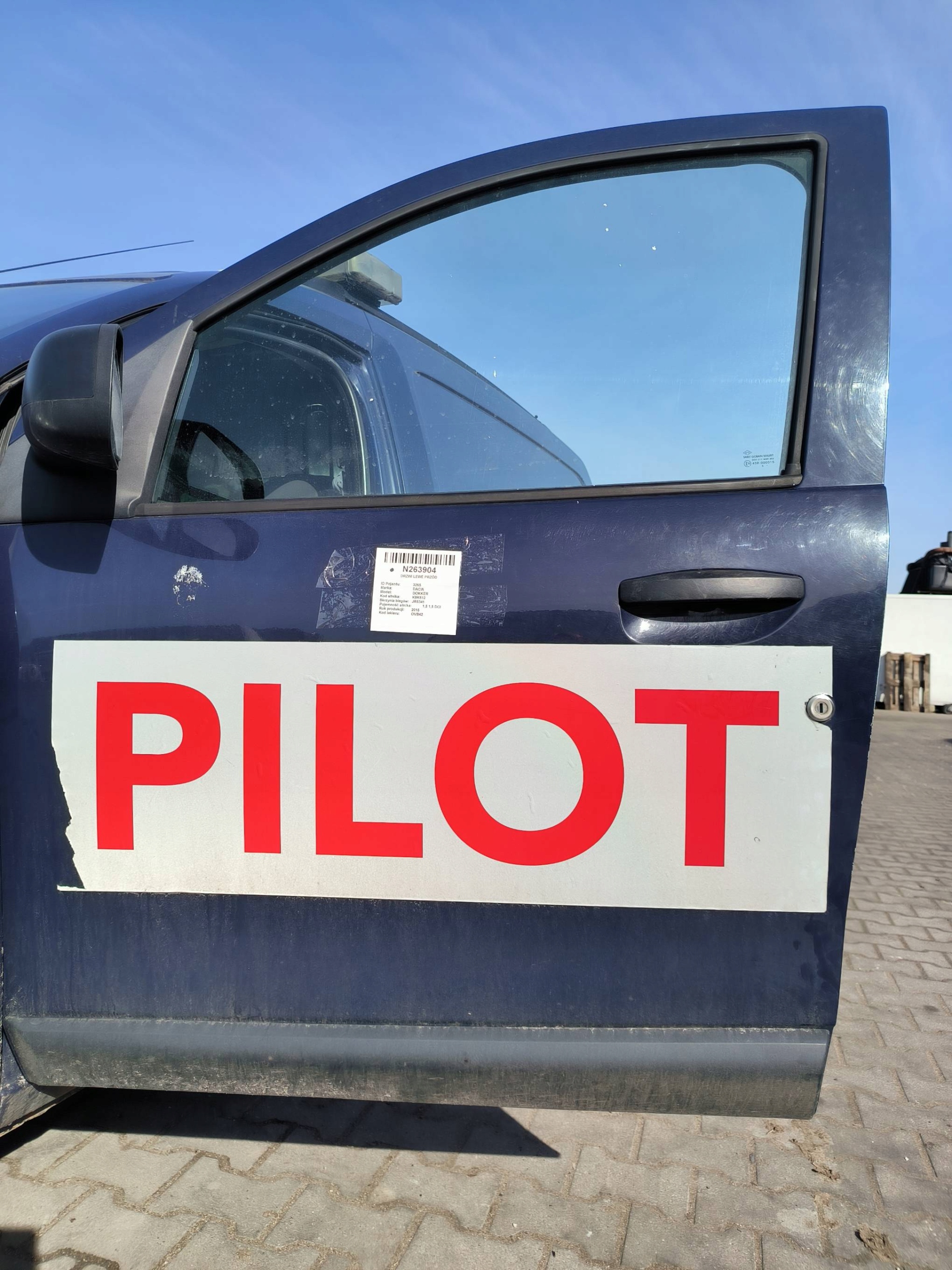 tür links vorne OVB42 DACIA DOKKER