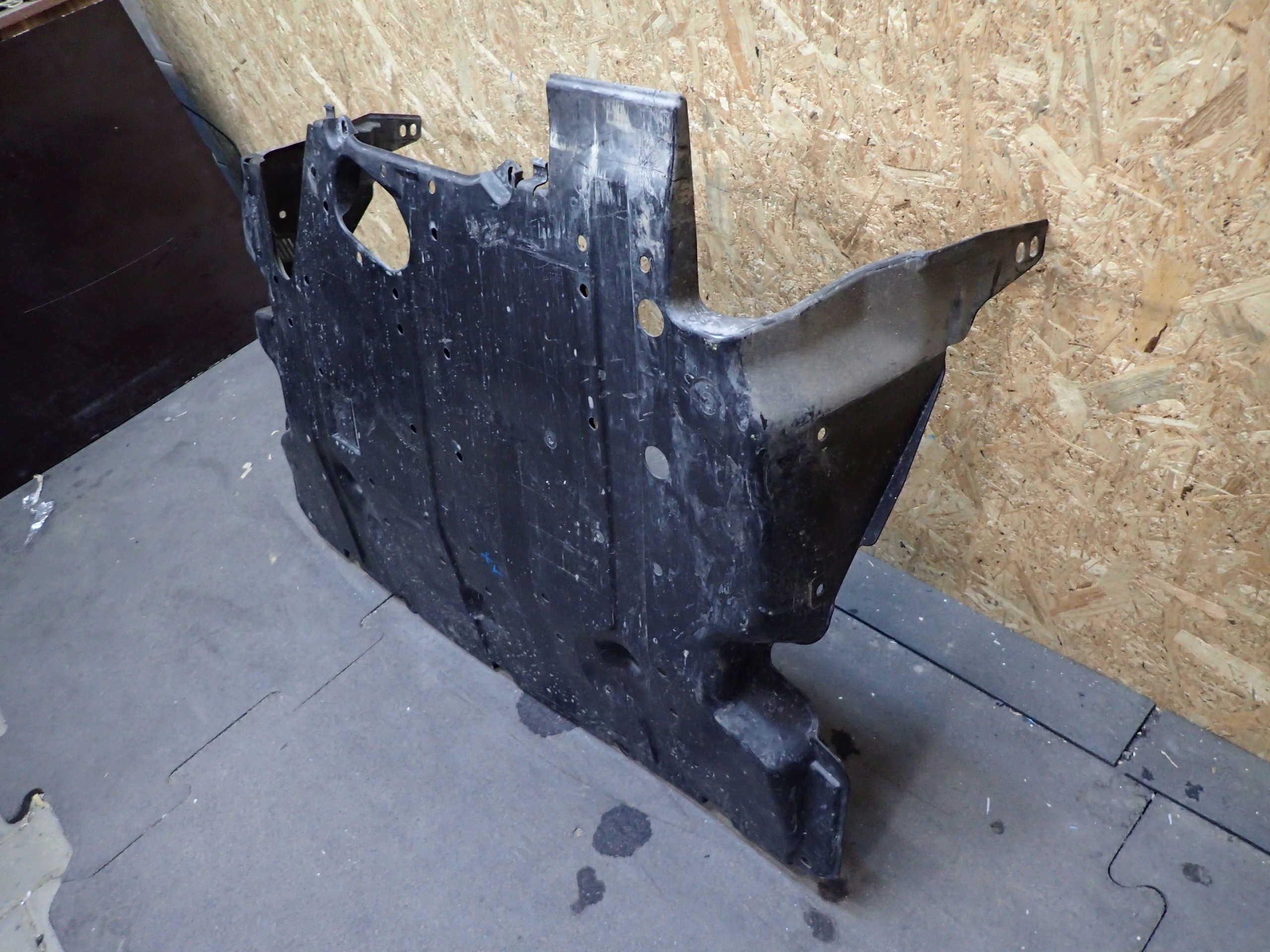 COVER BELOW ENGINE COVER SUBARU XV 56410FL010