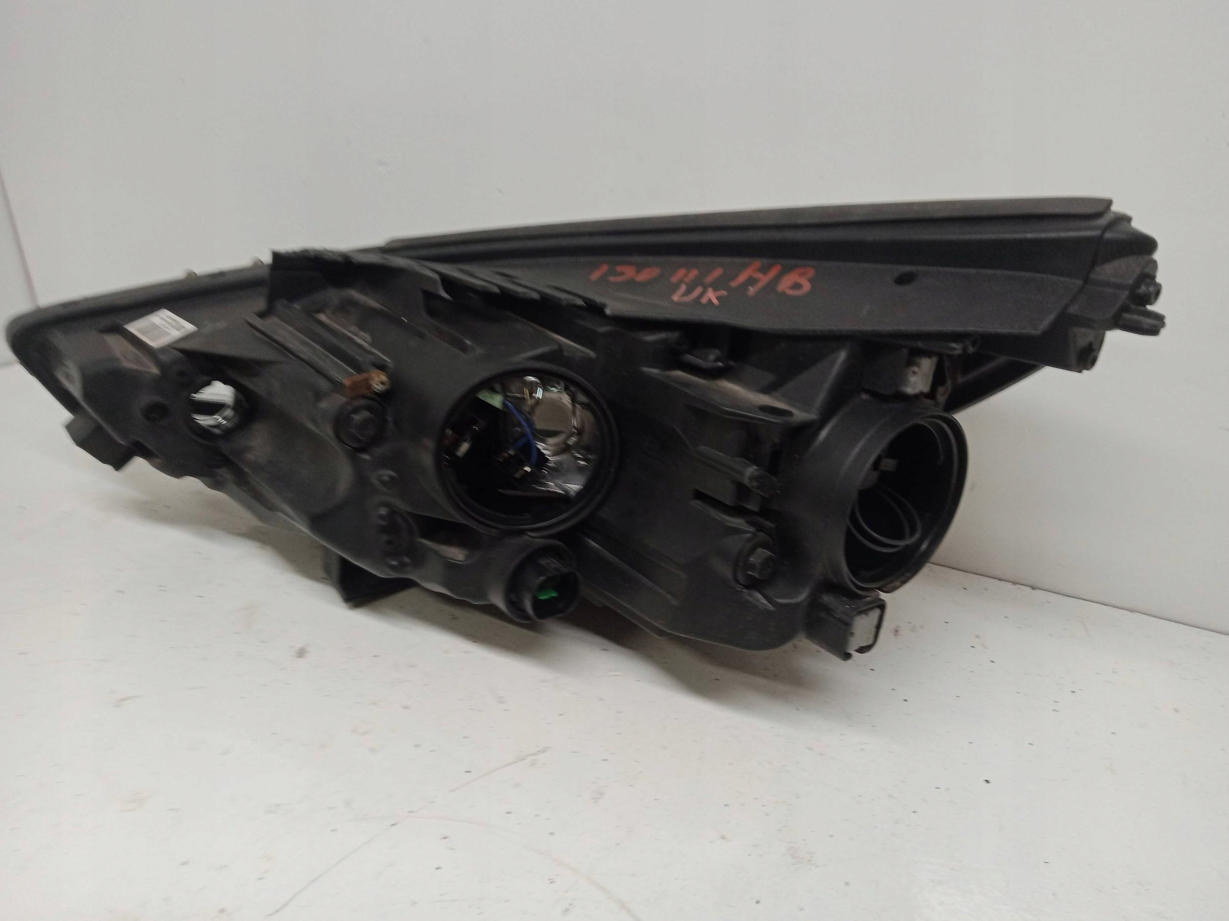 HYUNDAI I30 III light right front 92102-G4030 UK 2017