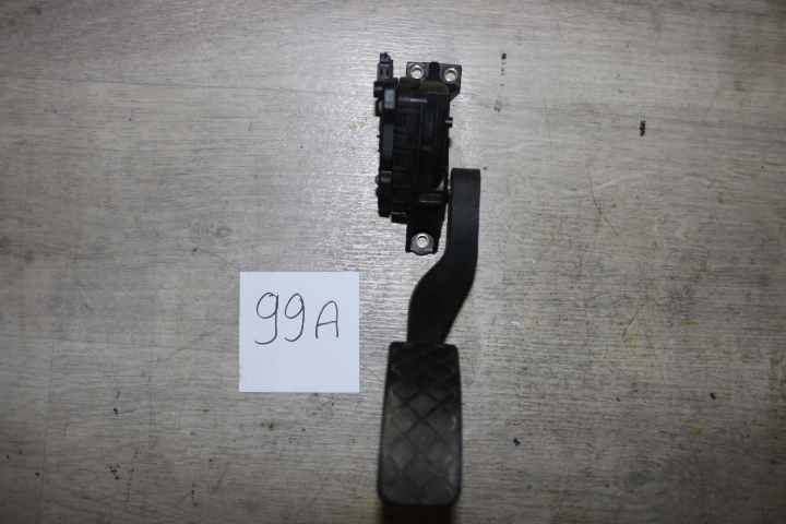 PEDAŁ GAZU POTENCJOMETR VOLKSWAGEN GOLF IV