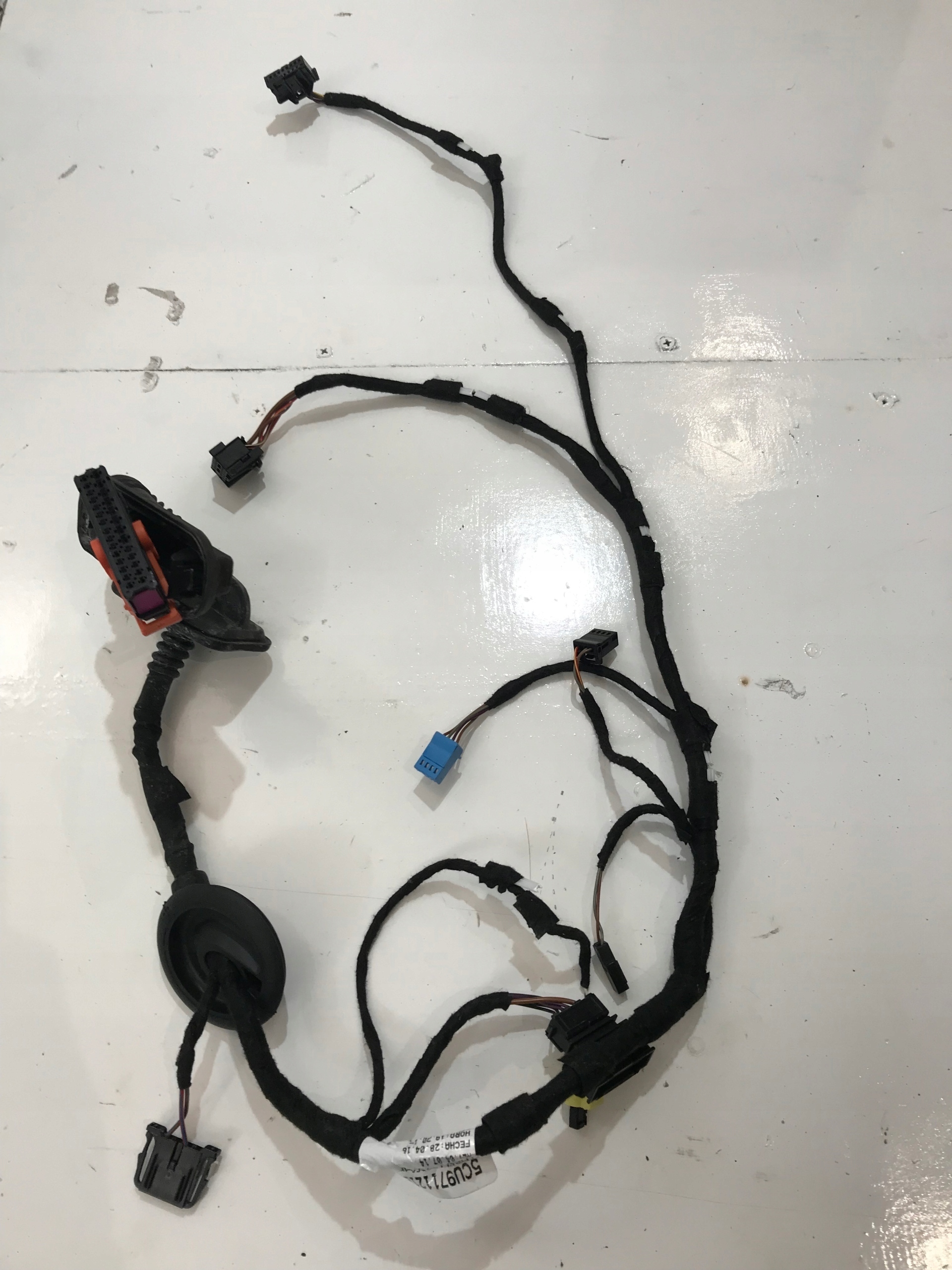 ПРОВОДКА ДВЕРИ VW JETTAc USA ПРАВ.СТОРОНА/PRZODcu971121bg