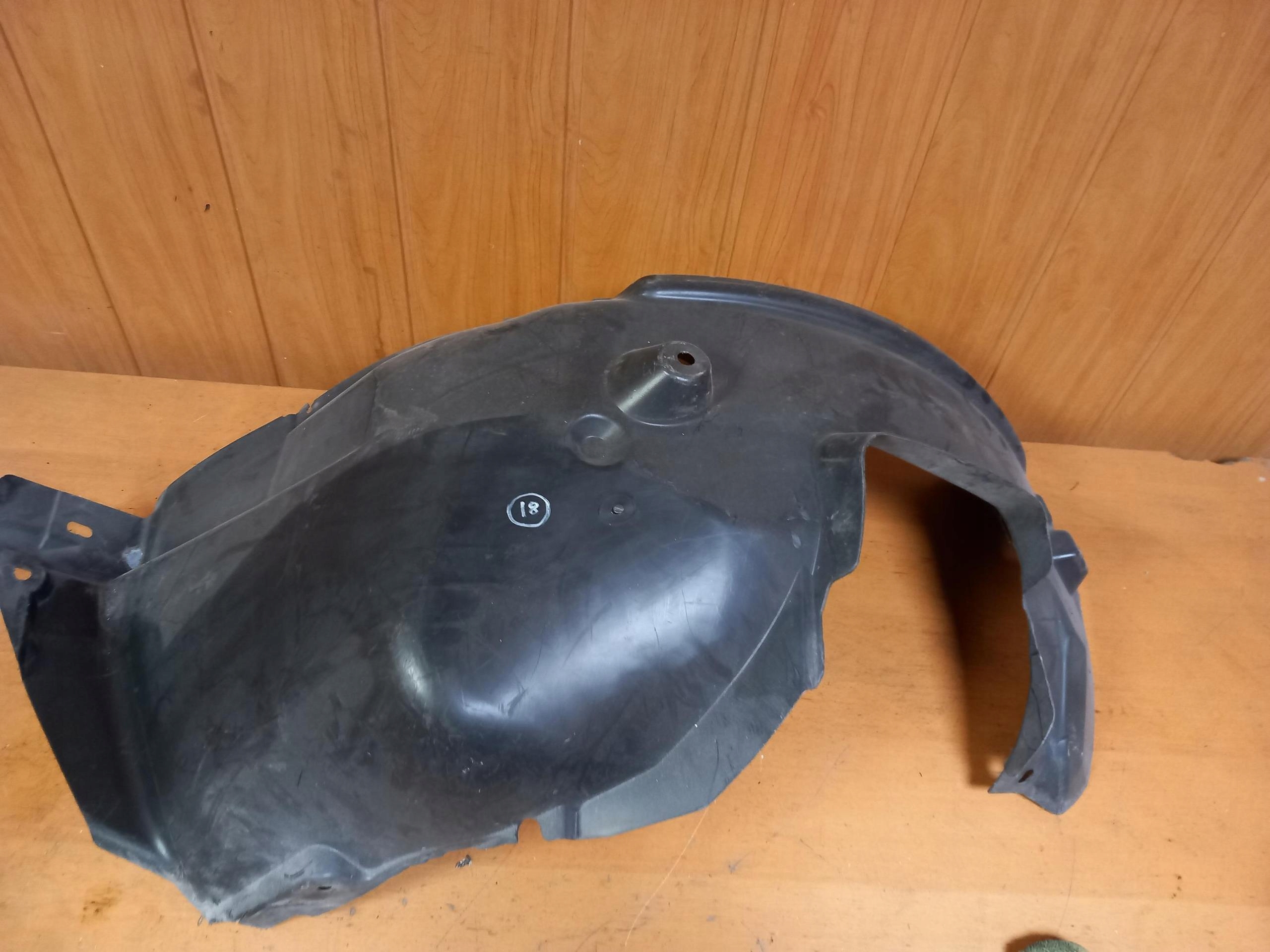 mudguard left front BMW SERIA 1 E82 E88 7166243 07-14