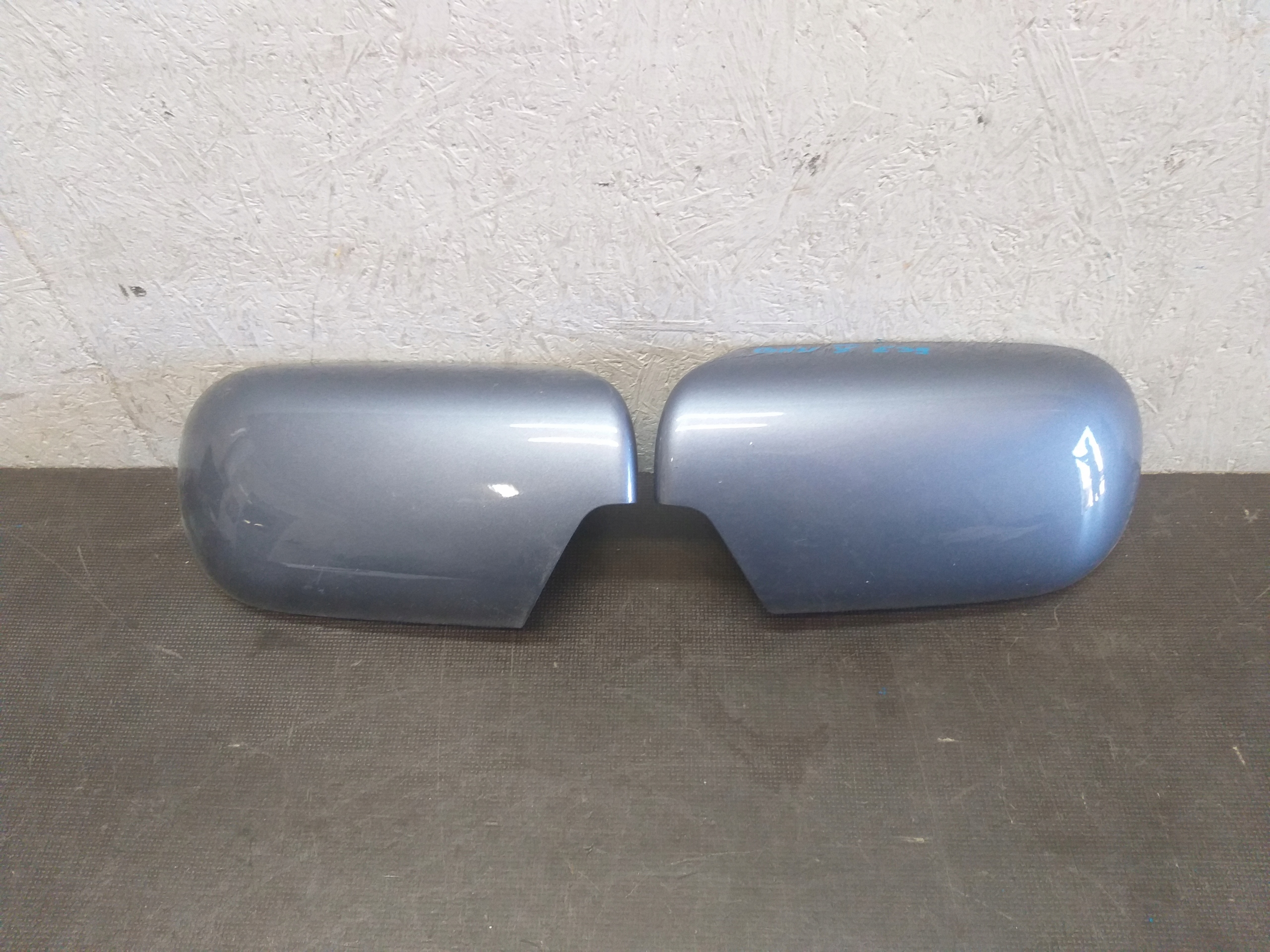 mirror cap right BMW V 5 E39