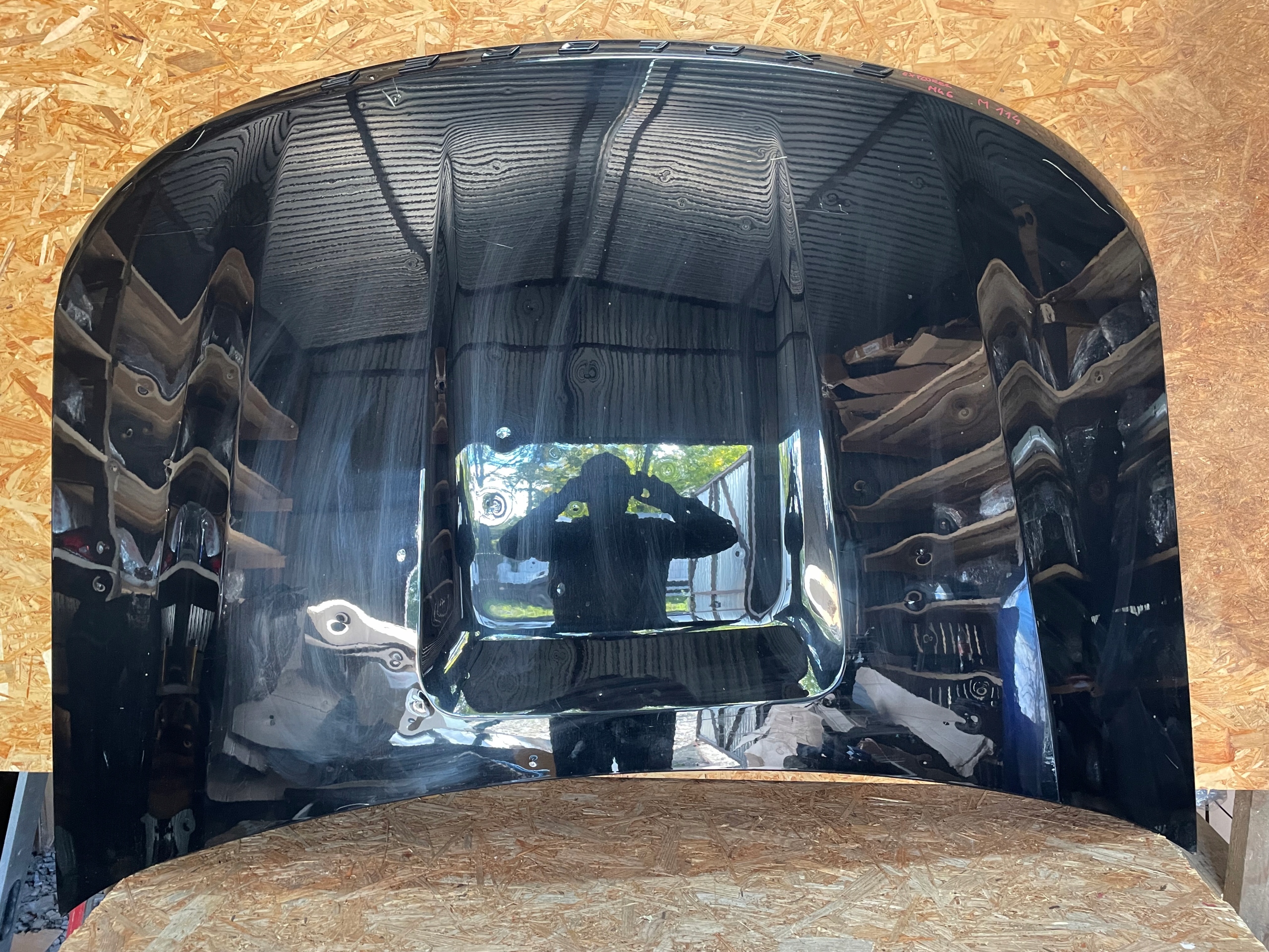 Капот FORD EXPLORER VI Mk6 оригинал 20-