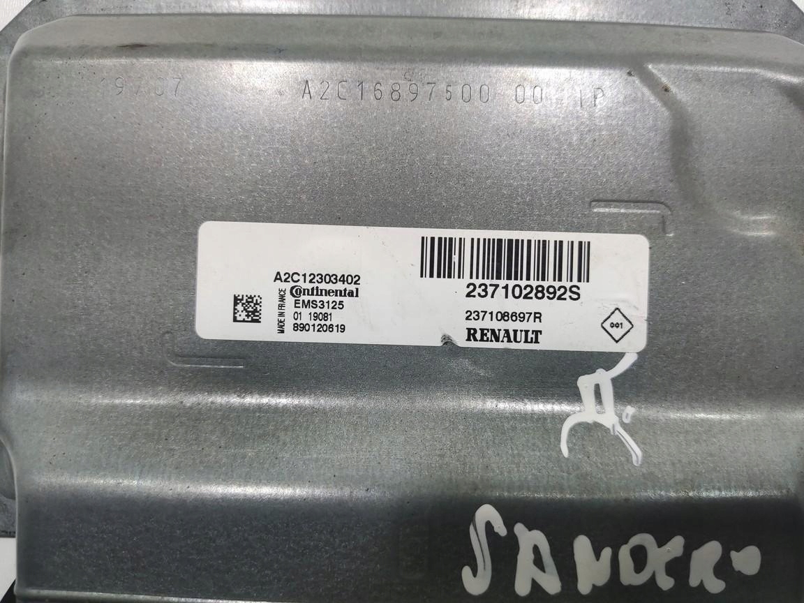 control unit computer of the engine DACIA SANDERO II LIFT 1.0 SCE 2017-20 237102892S