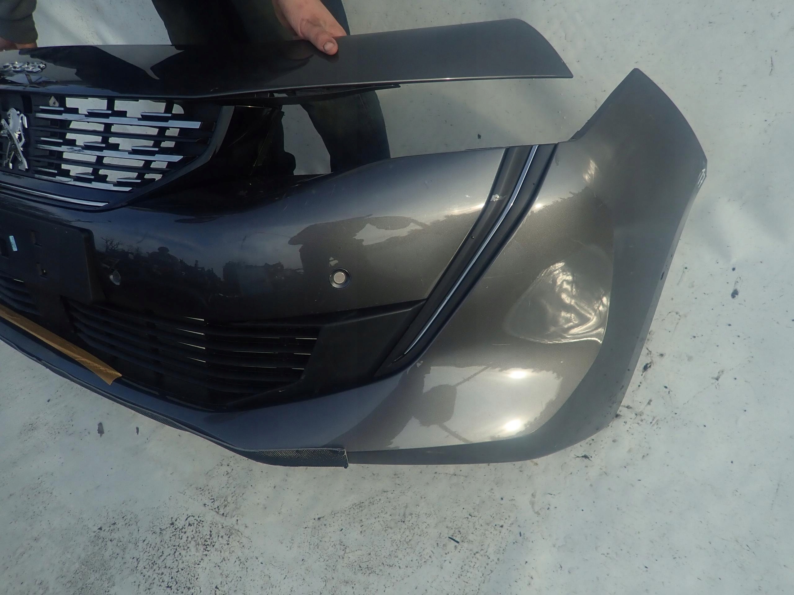 PEUGEOT 508 18- nárazník předek přední 4xPDC