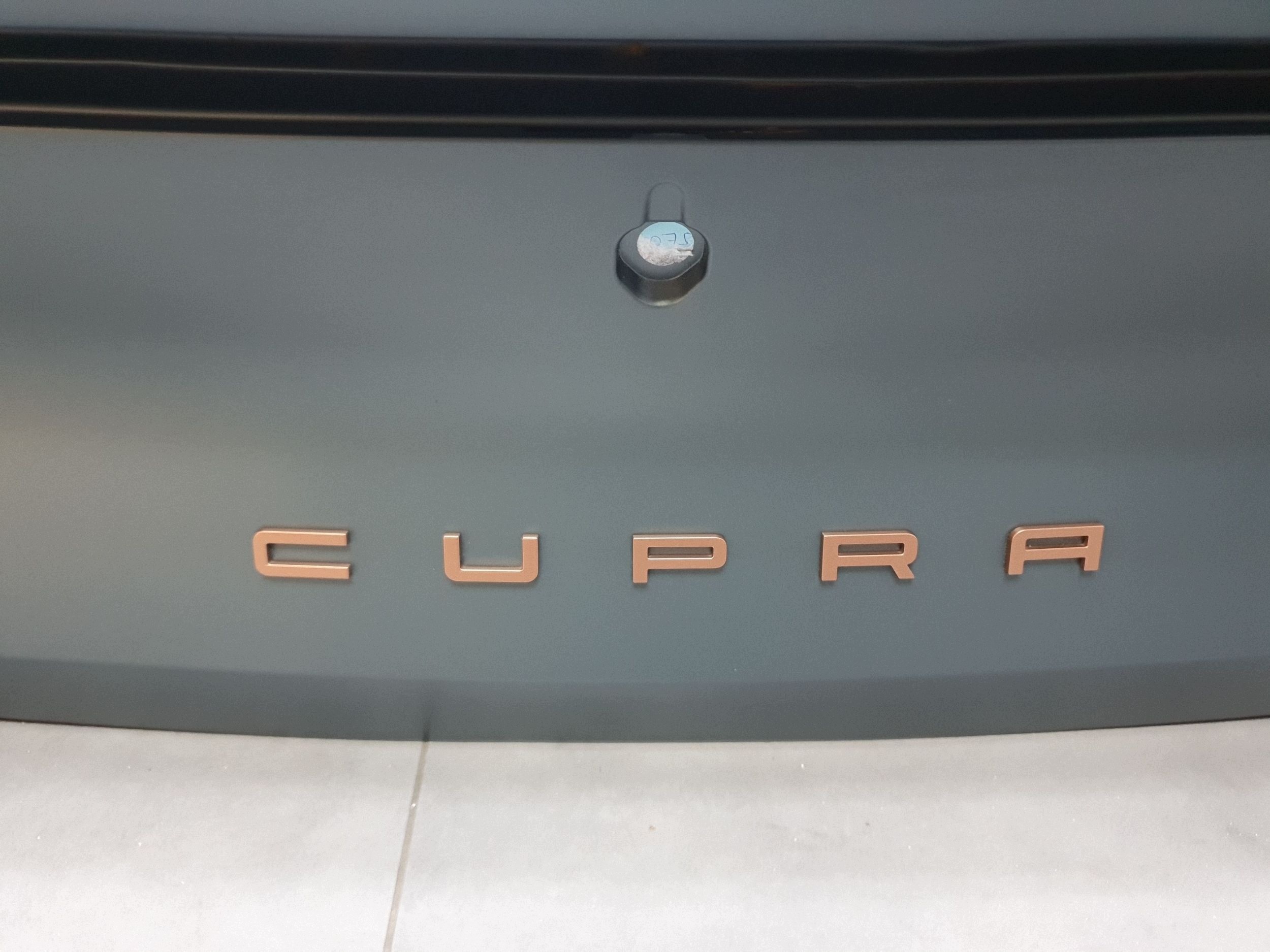 Cupra Leon IV KOMBI trunk door boot rear part window 2024 5FE827023 LS7E