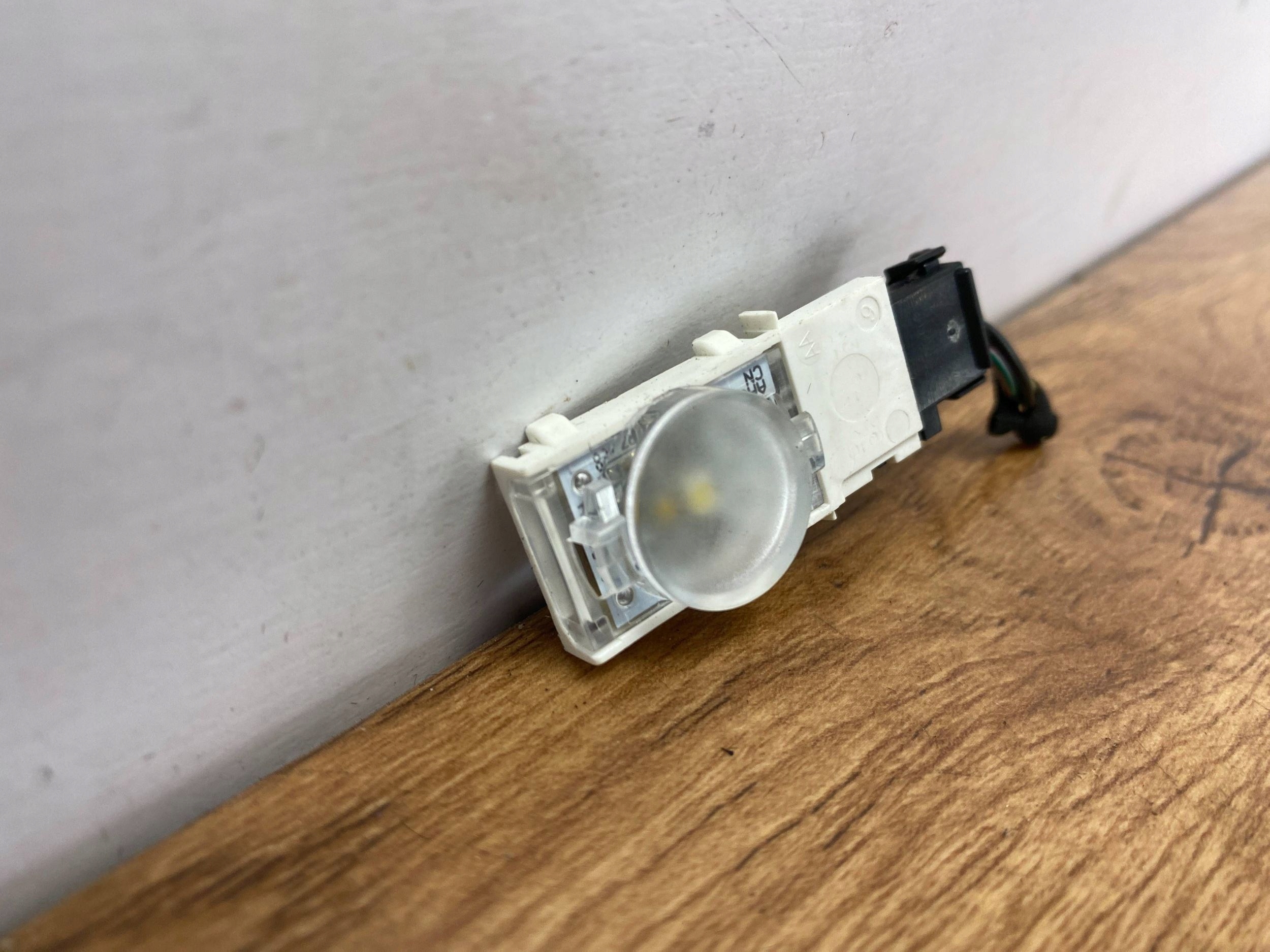light podswietlenie nog passenger compartments Cadillac CTS III 2014+