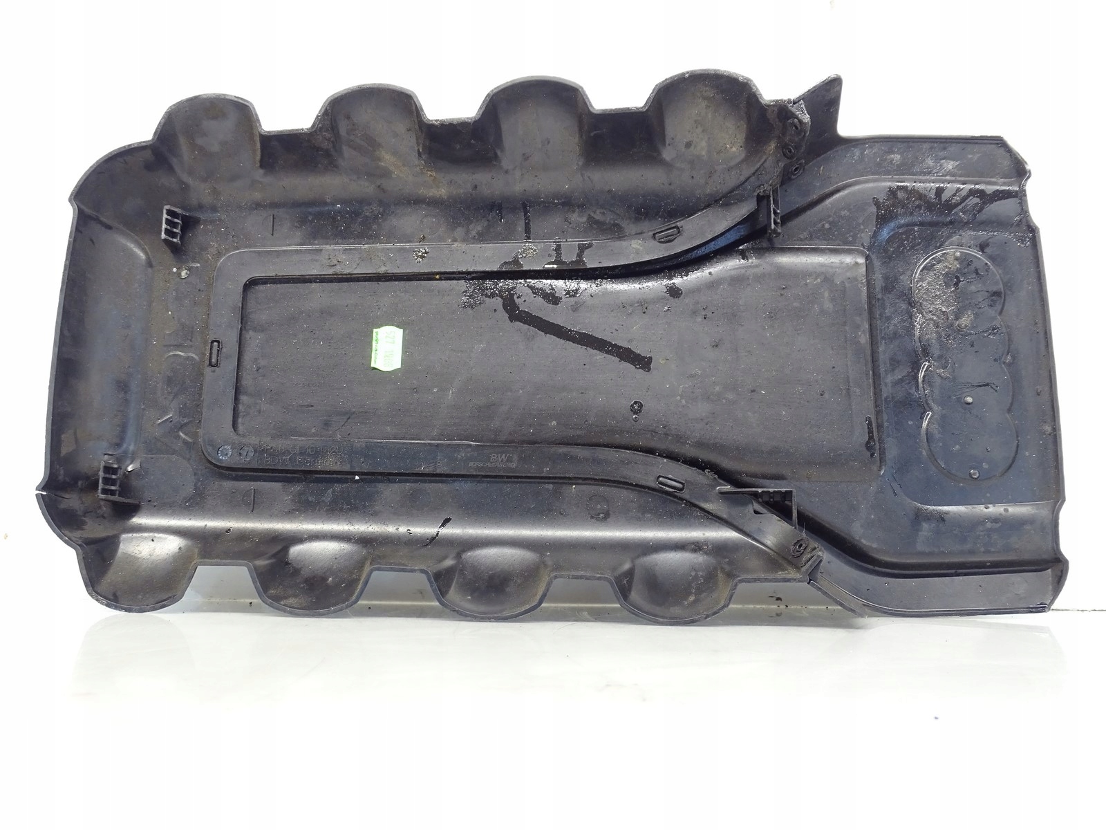 cover upper of the engine AUDI RS5 8T0103926B