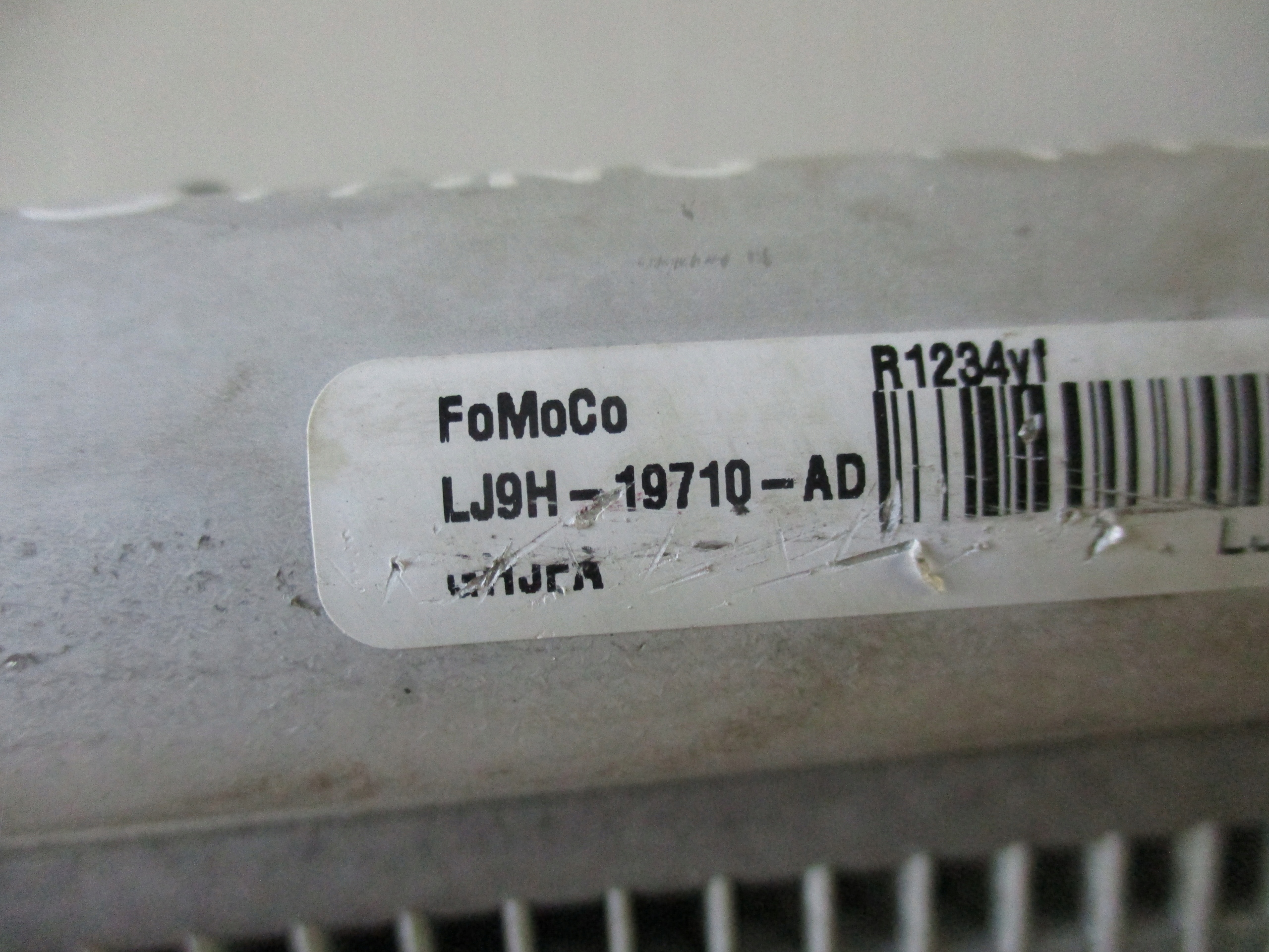 hladnjaci vode klima Ford Mustang MACH-E LJ9H19710AD LJ93-8D048-AE