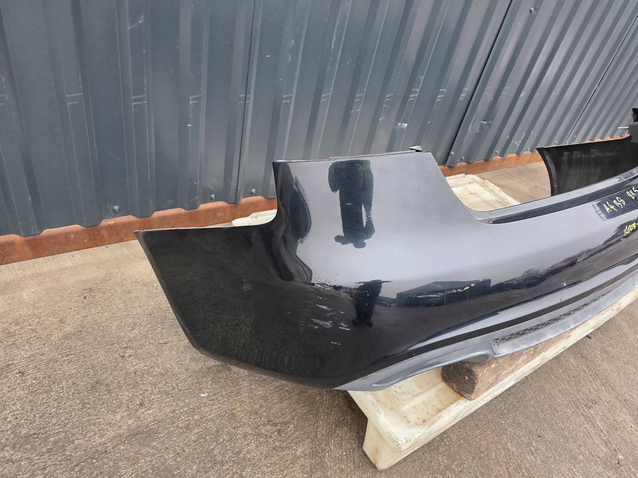bumper rear part AUDI A4 B8 sedan S LINE LZ9Y 2008-2011 complete original !!!