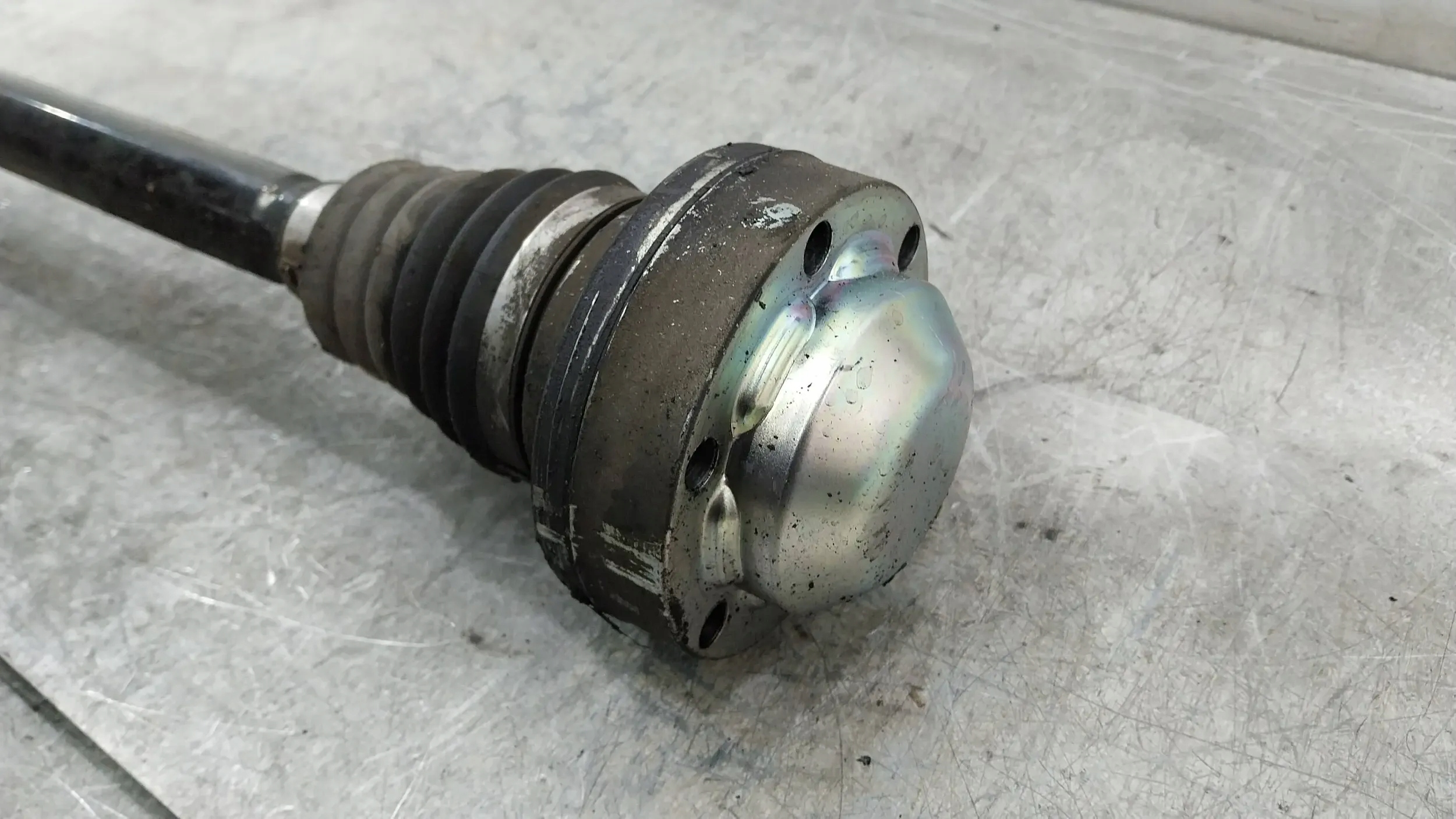 semi-axis left rear part 4F0501203 AUDI A6 C6 3.0 TDI