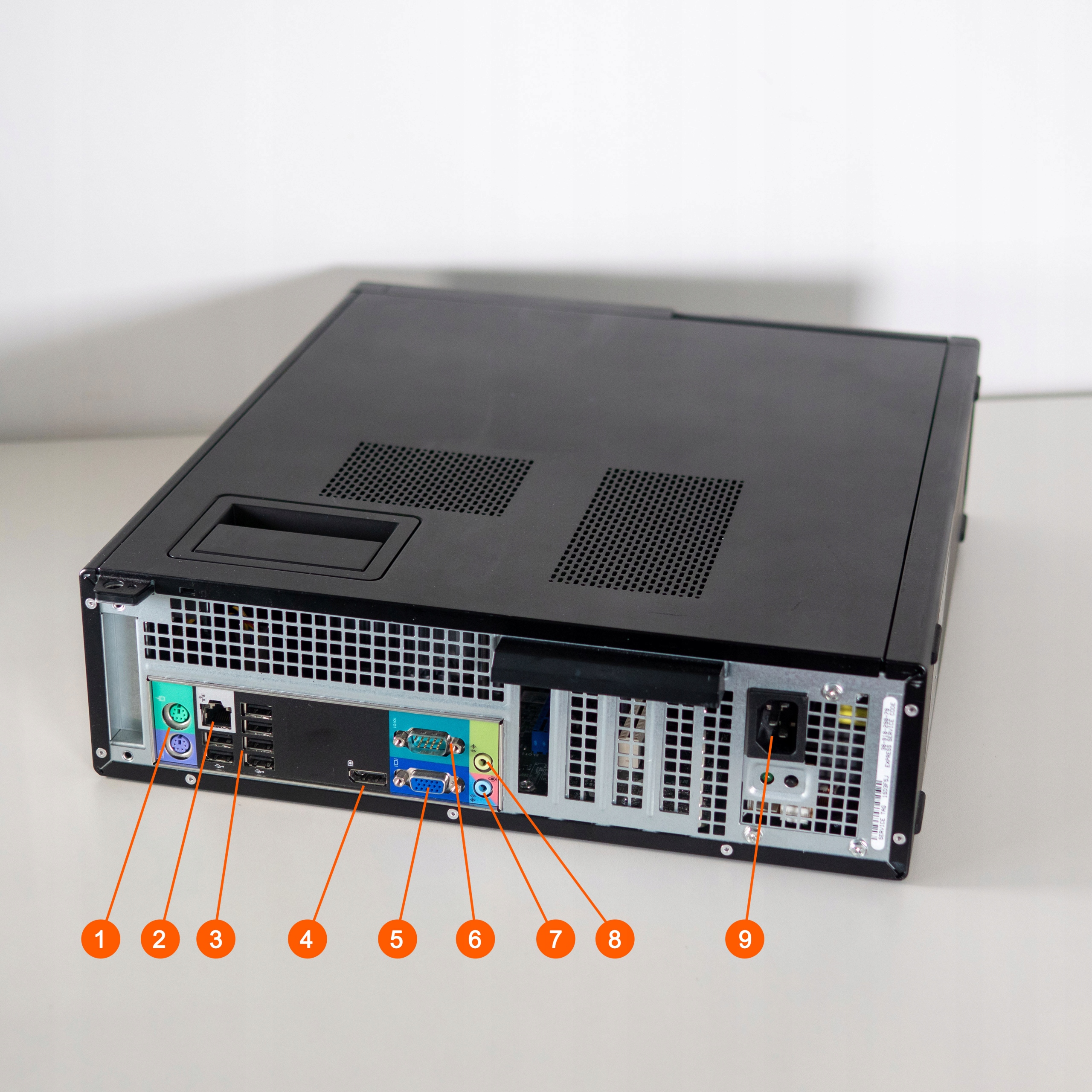 KOMPUTER DELL i5 8GB 128GB SSD DVD WINDOWS 10 System operacyjny Windows 10 Professional