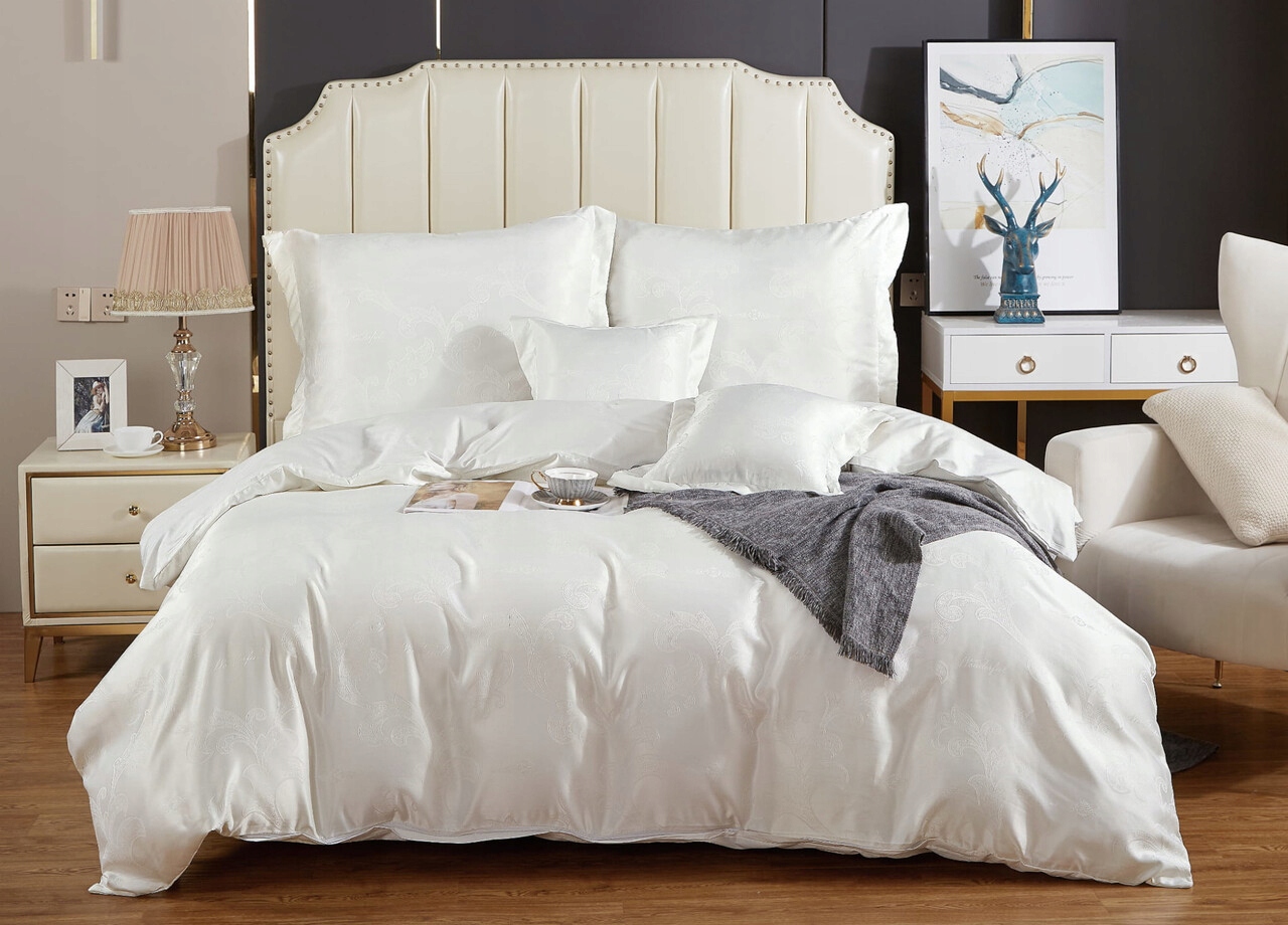 Posteľná Bielizeň atlasová vyšívaná 160x200 exkluzívna biela paisley AT011