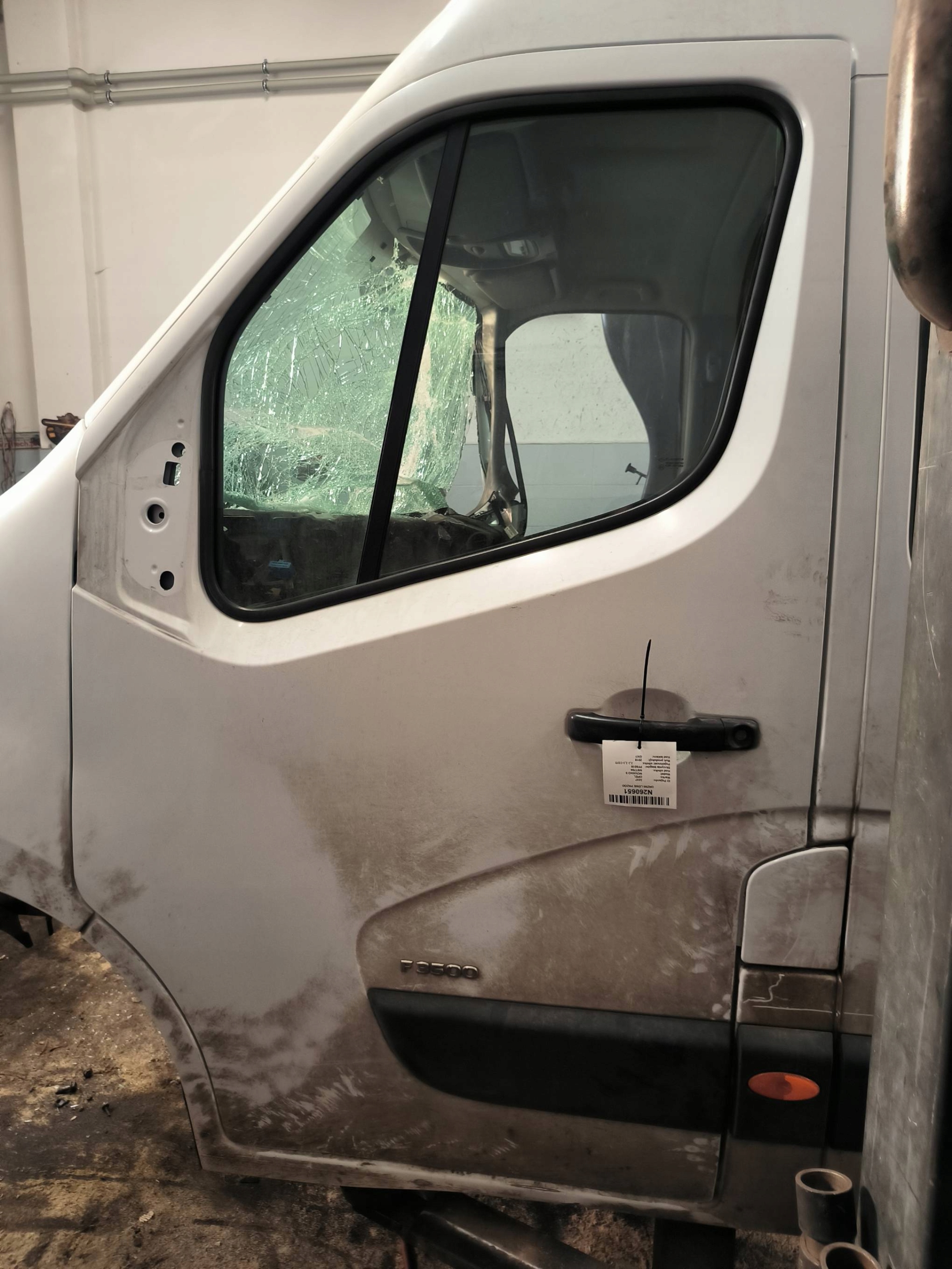 door left front DQNG OPEL MOVANO II MASTER