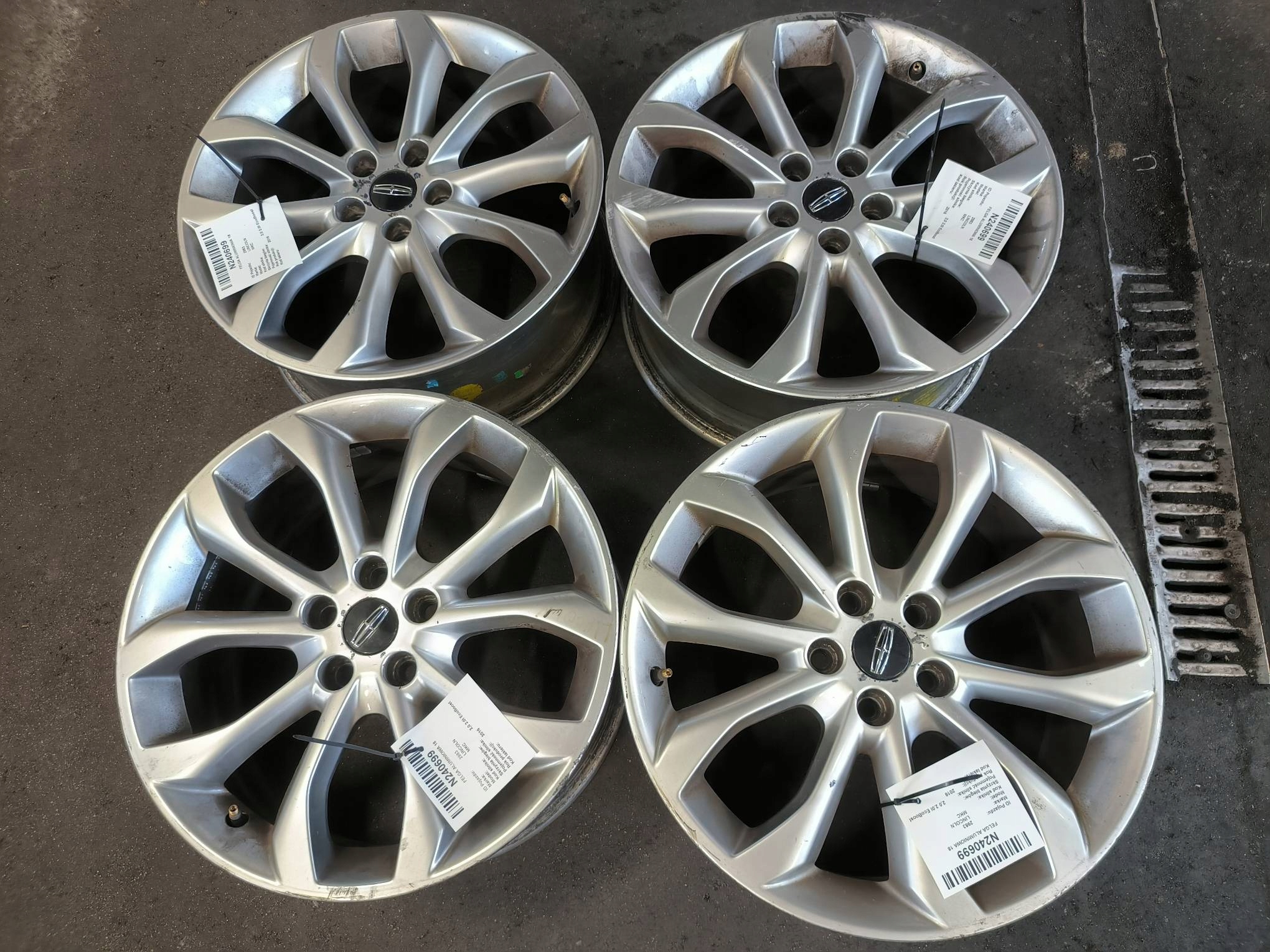 disc KOMPLET 18 EJ7C-1007-F1A LINCOLN MKC