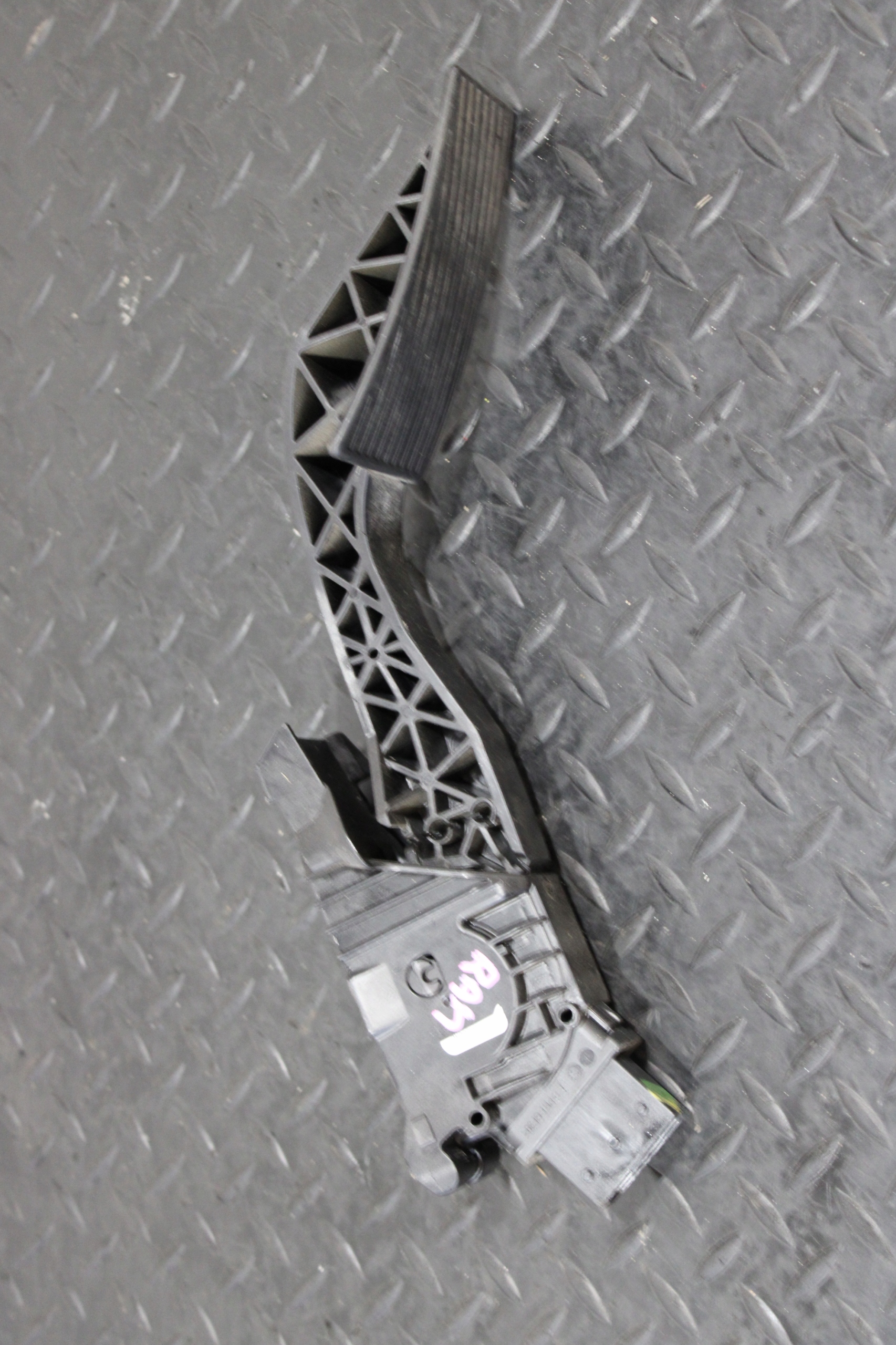 Pédale accélérateur pedales DODGE RAM V 5 68267286AB