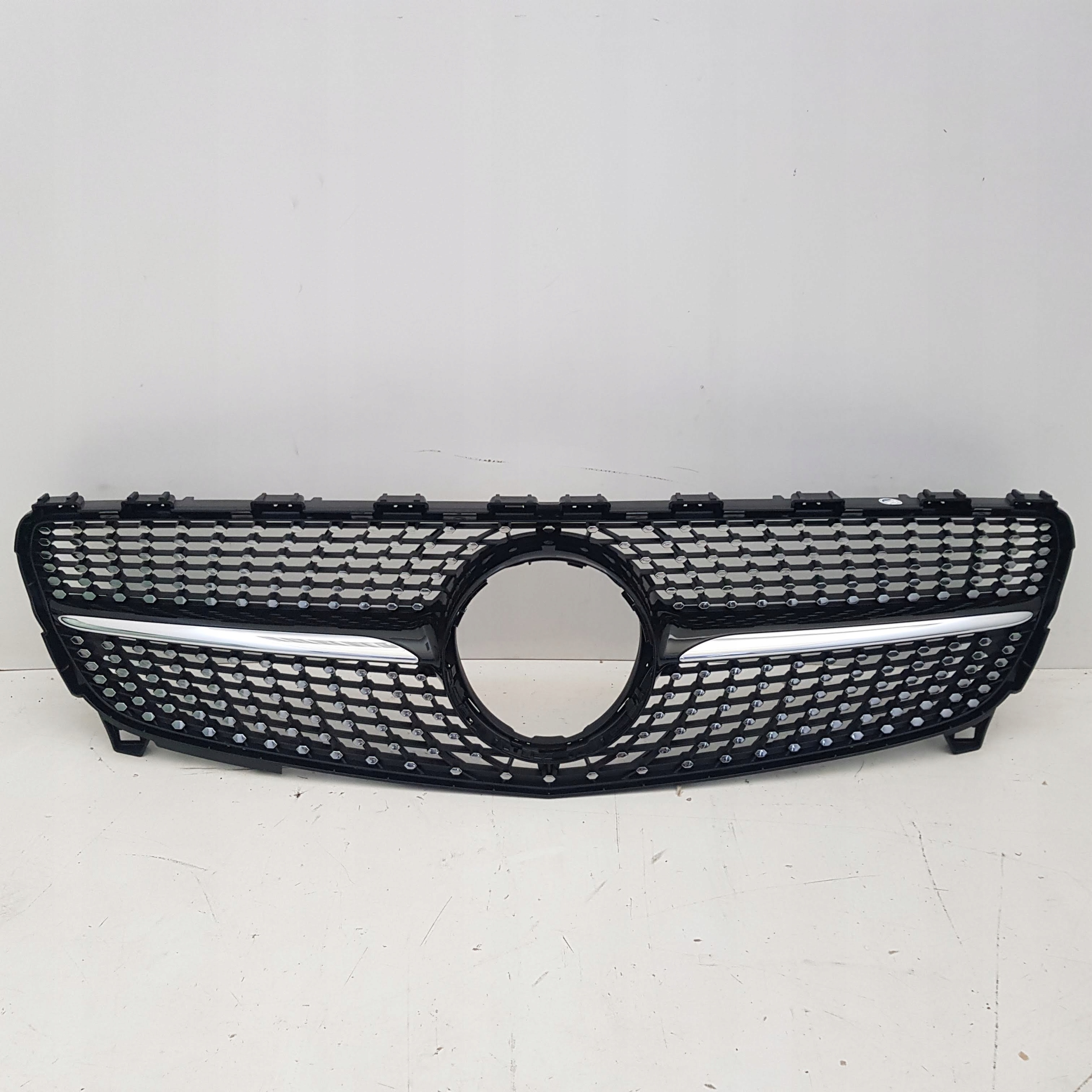 MERCEDES A klasa 176 LIFT ATRAPA GRIL DIAMOND NOWY ORYGINAŁ