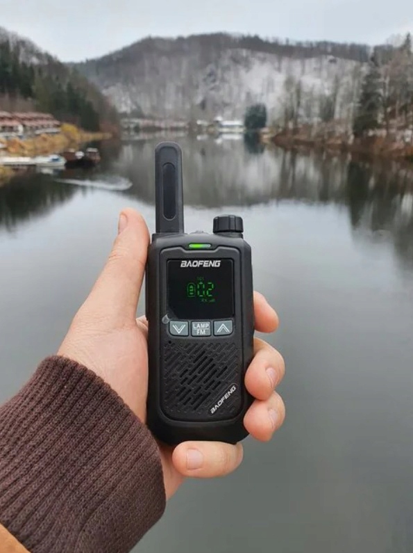 2x WALKIE TALKIE Baofeng BF-T17 Łoki Toki FM USB Marka Baofeng