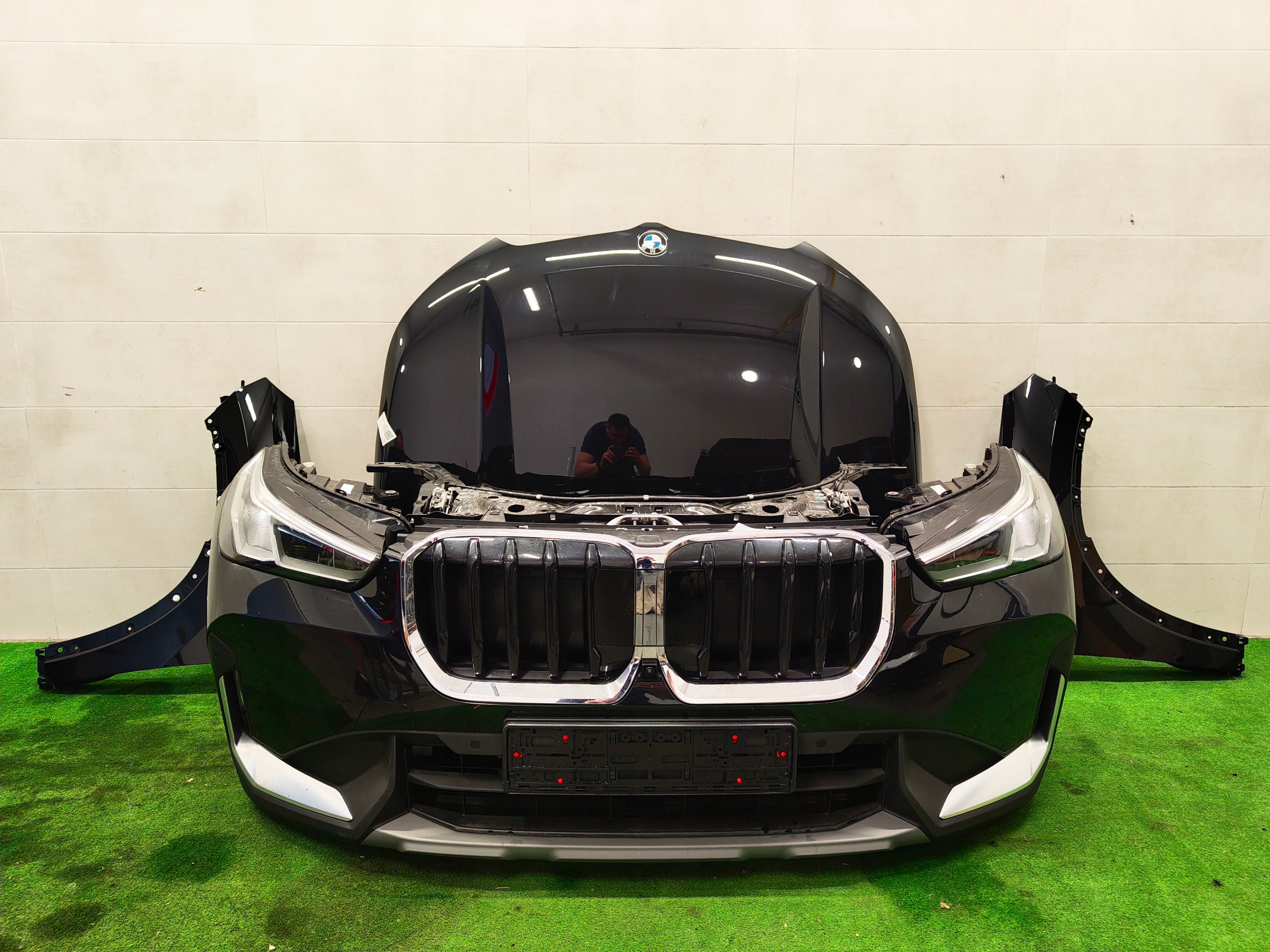 BMW X1 U11 PRZÓD MASKA ZDERZAK LAMPY BŁOTNIKI PAS PRZEDNI 475