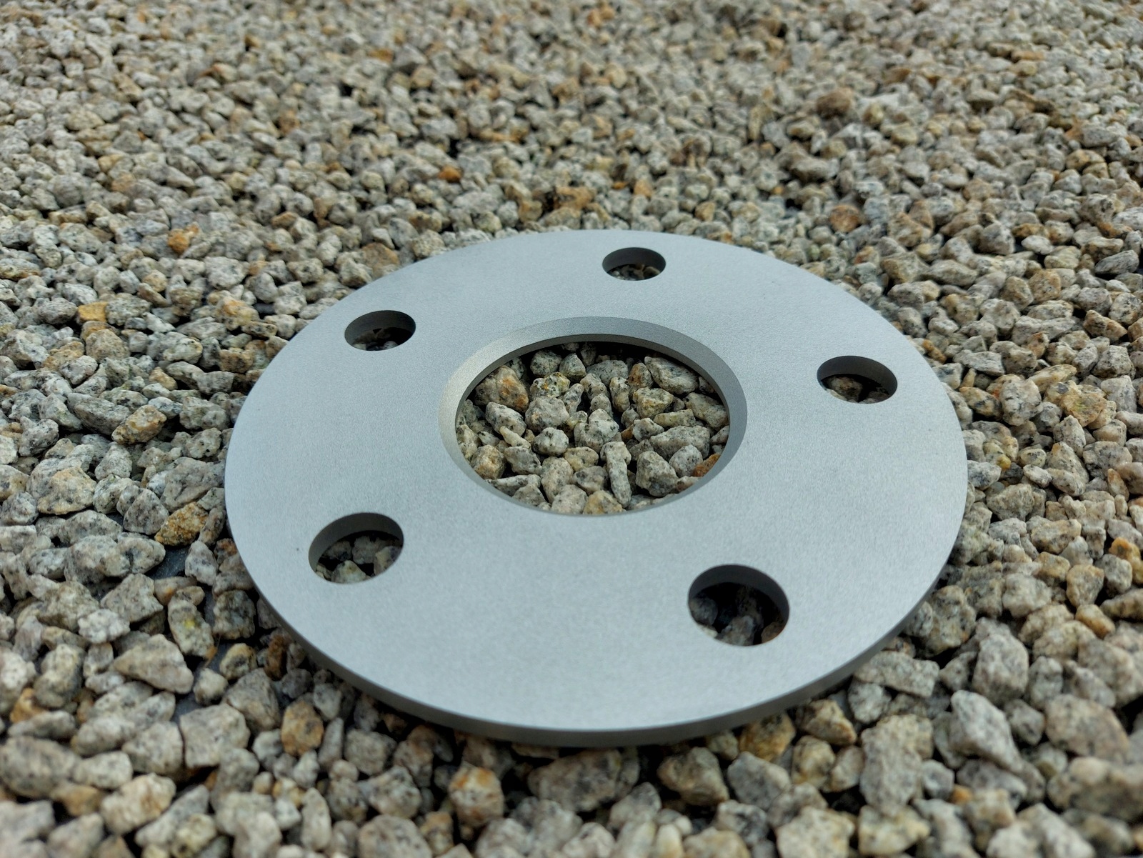 

Dystans Infiniti Nissan Renault Dacia 5x114,3 66,1