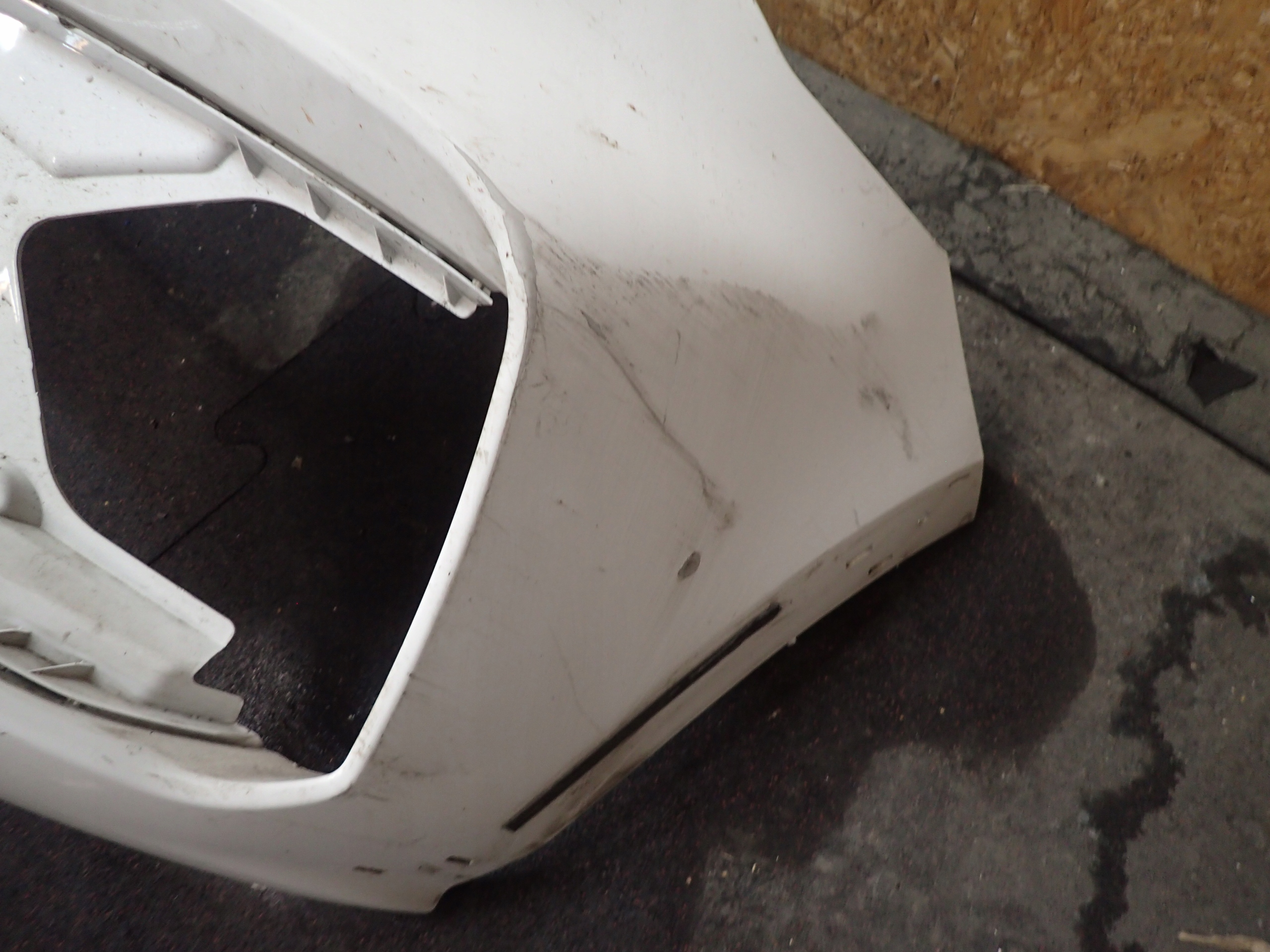 BUMPER FRONT FORD FOCUS MK4 ACTIVE