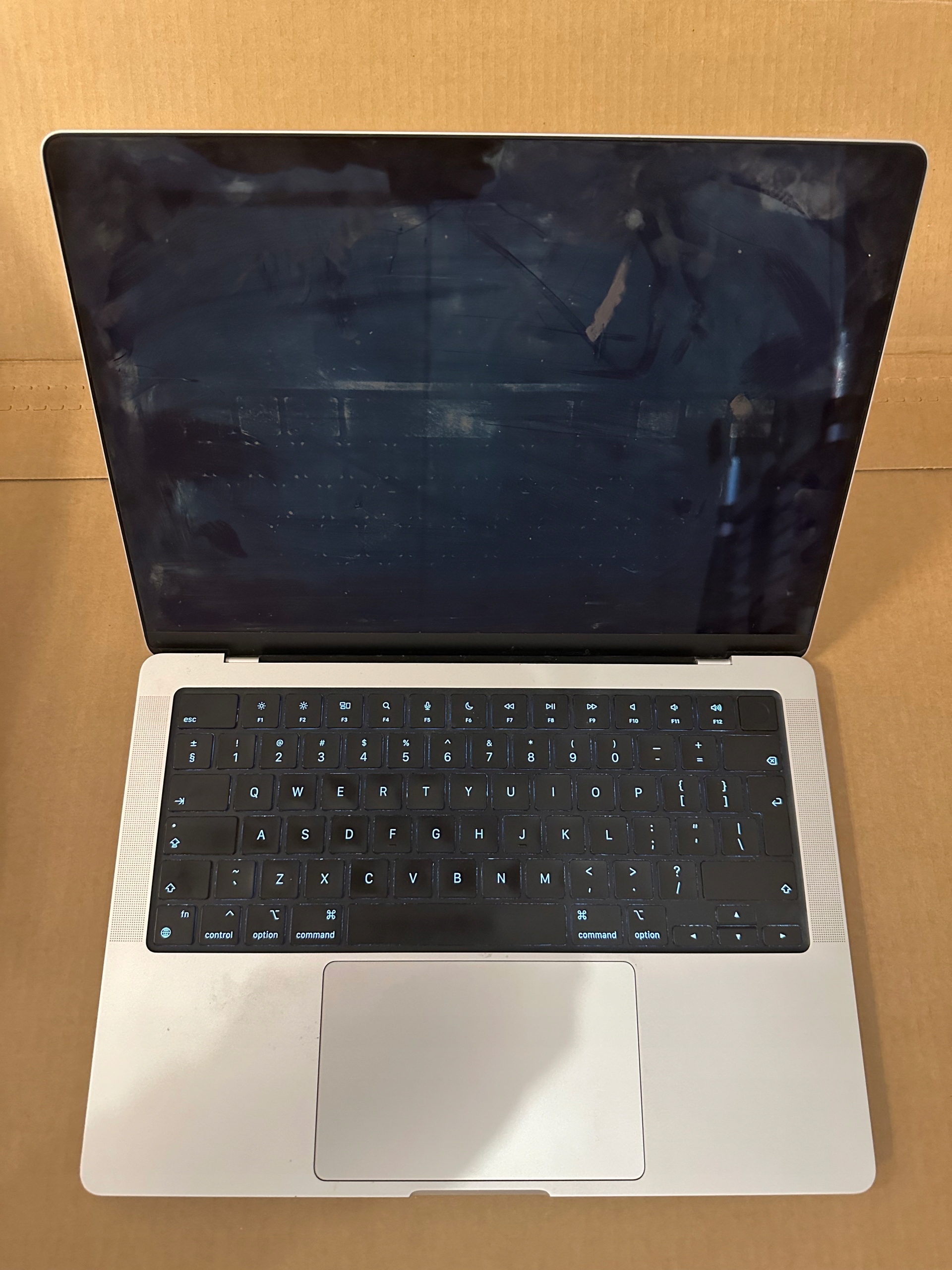 Macbook Pro M1 1tb 16 - Niska cena na Allegro