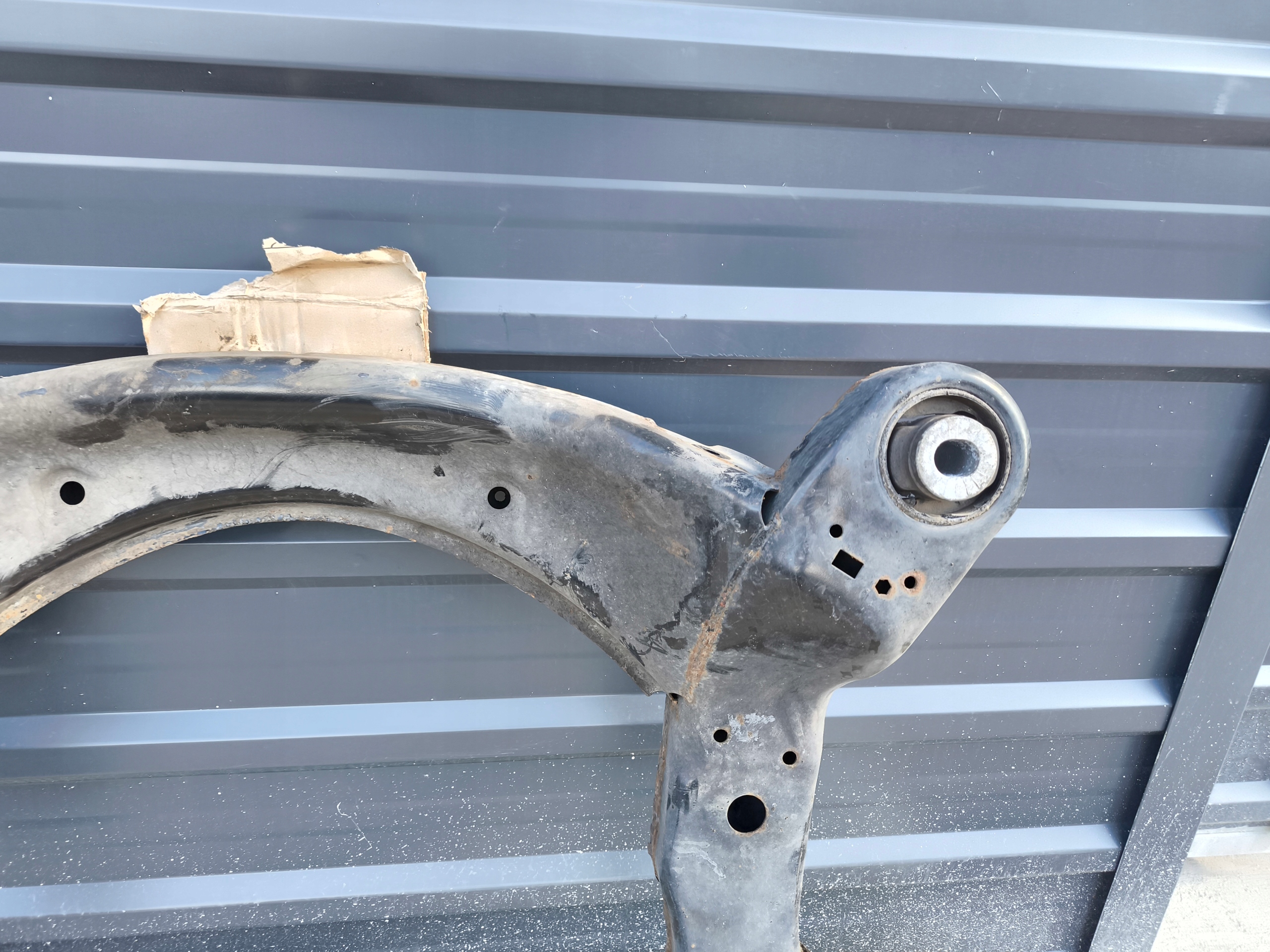 TRAWERS axle beam subframe front AUDI A6 C6 4F0399313L *3* original !!!