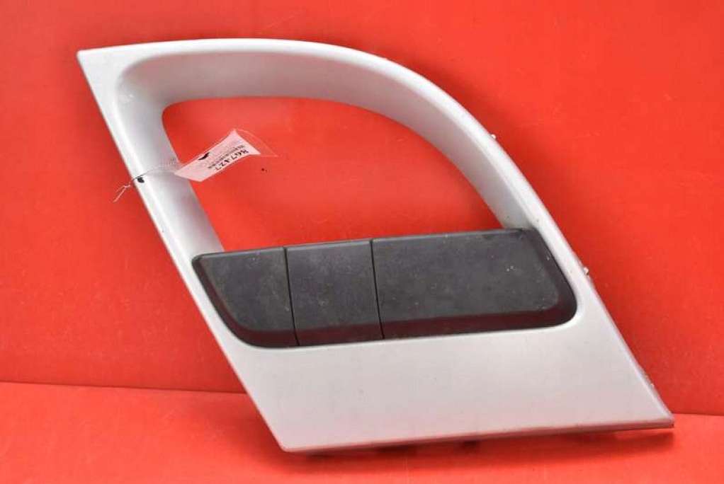 KRATKA ZDERZAKA PRAWA RENAULT MEGANE 3 III 09R