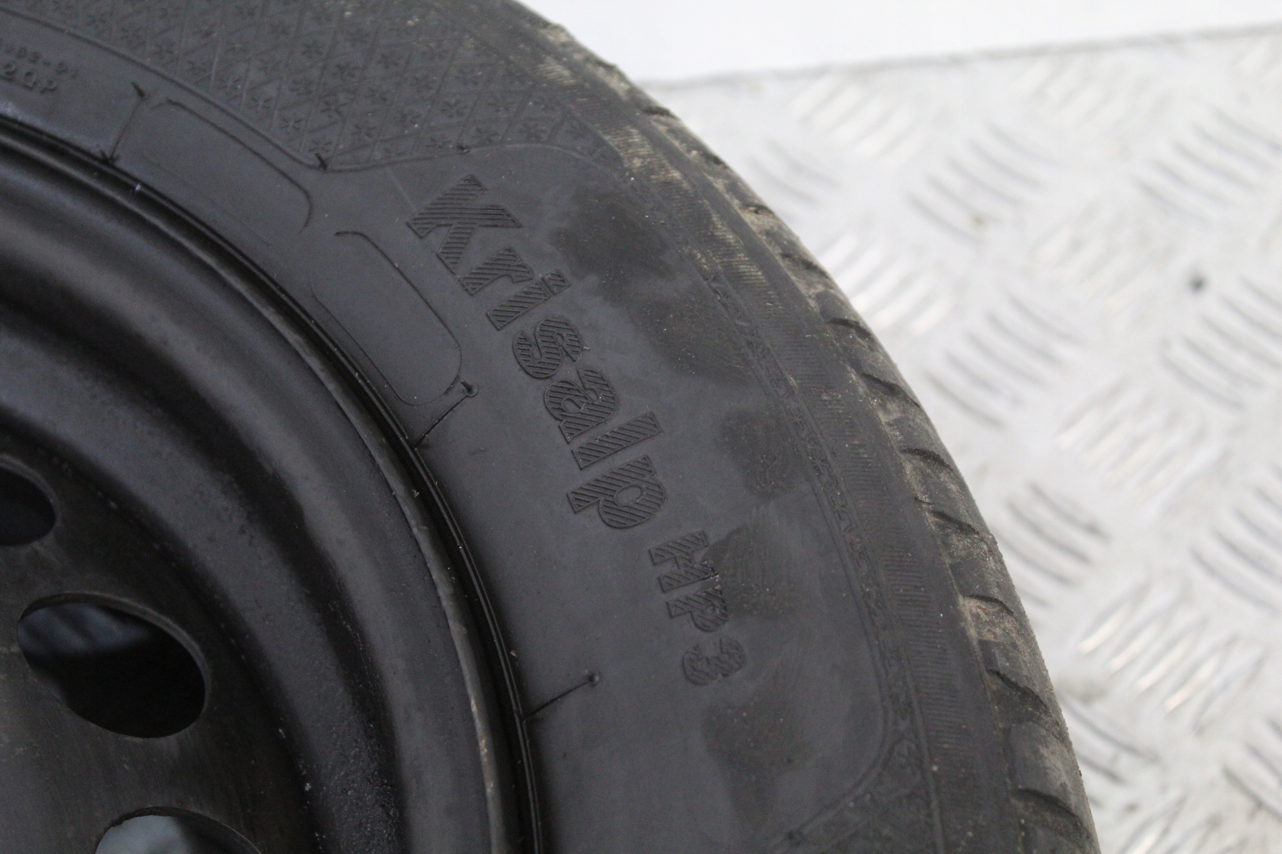 ruote CERCHI Ferro 185/65 R15 CLIO IV