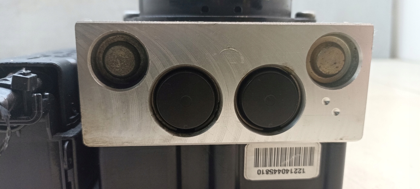 szivattyú ABS GALAXY LIFT 1.9 TDI AUTOMAT 7M3614111Q