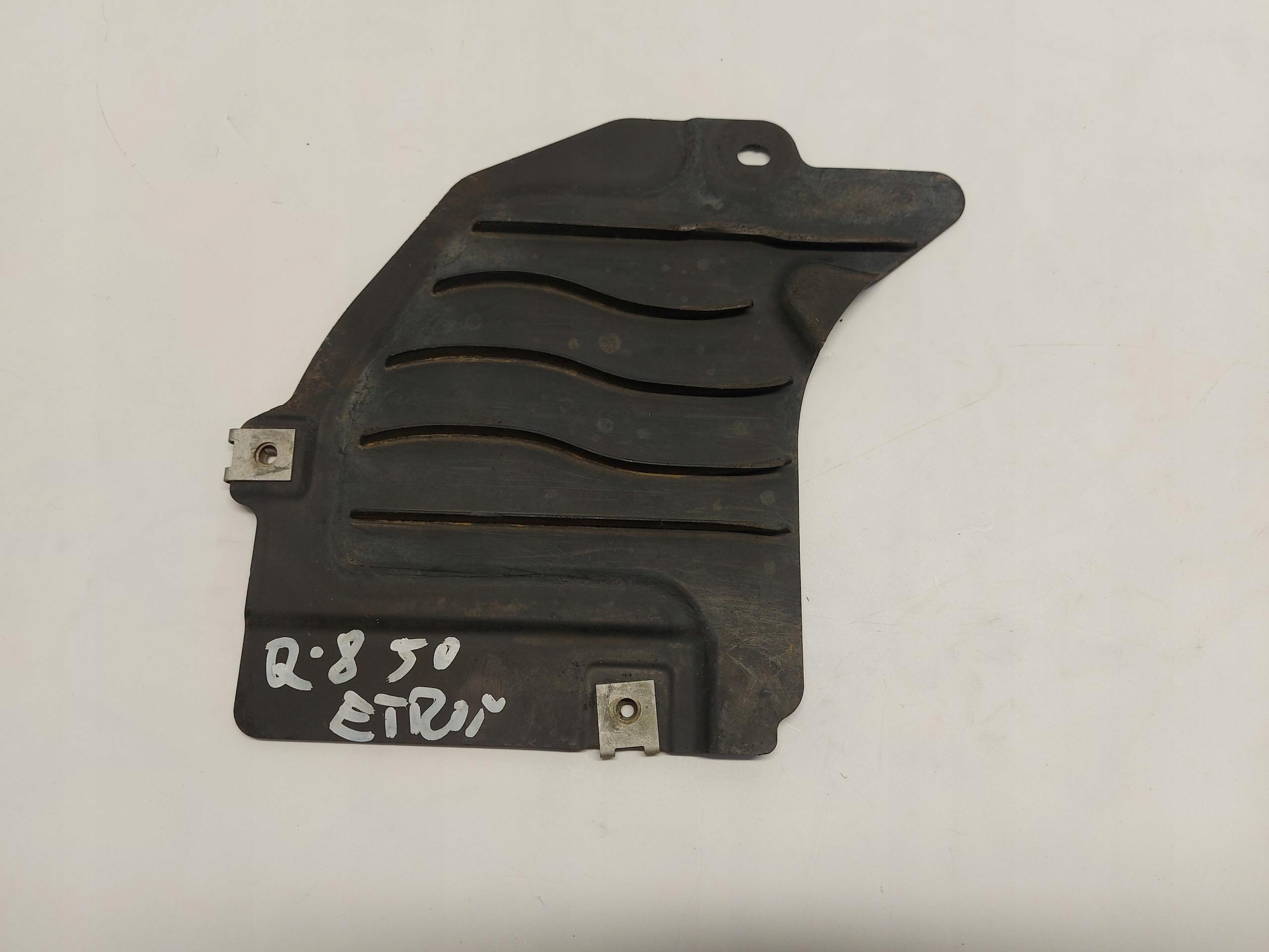 Audi Q8 E-TRON SUV 4KE cover cover chassis left lower oryg 4ke825201a