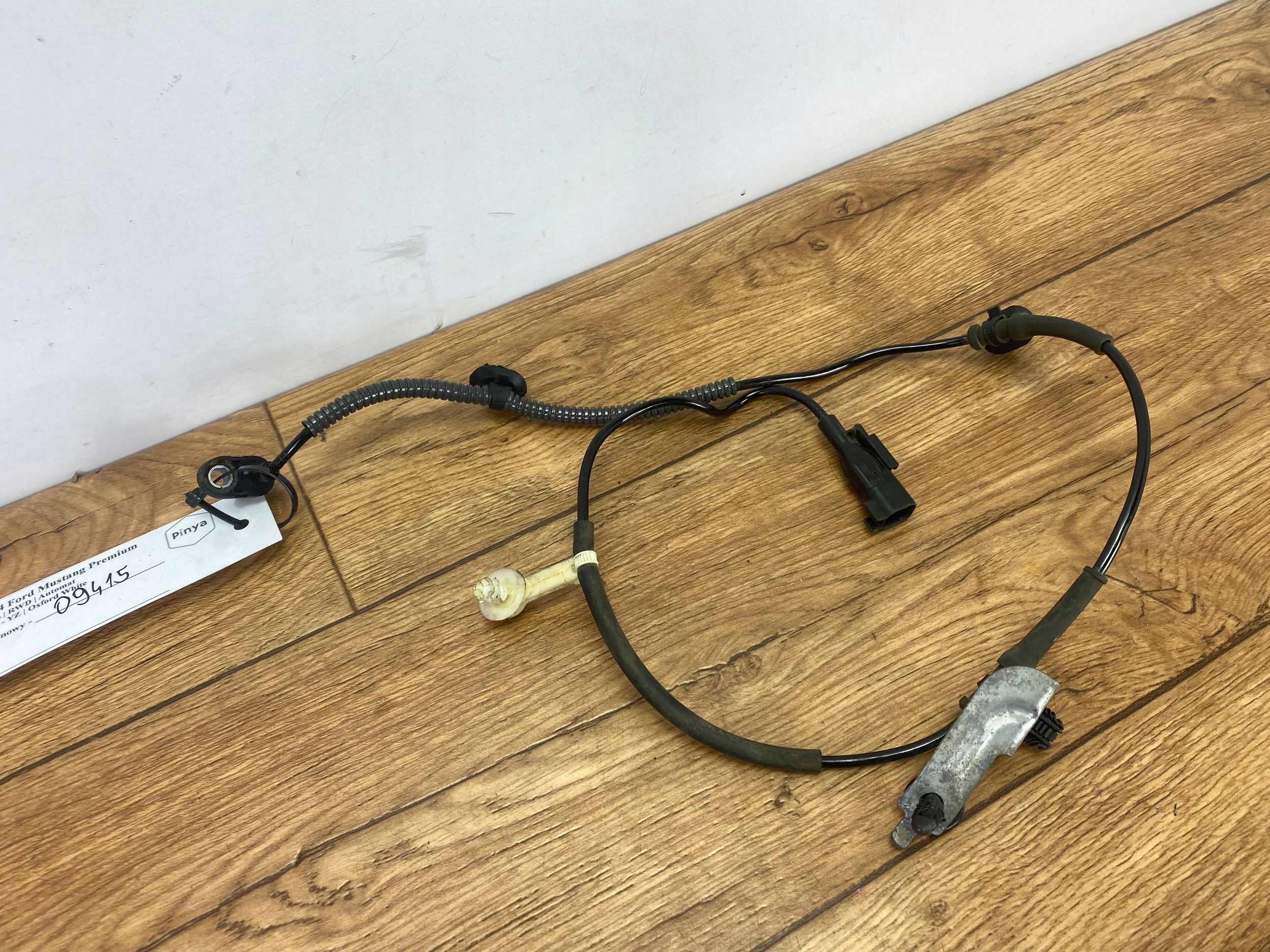 sensor ABS right front Ford Mustang MK7 VII 2024+