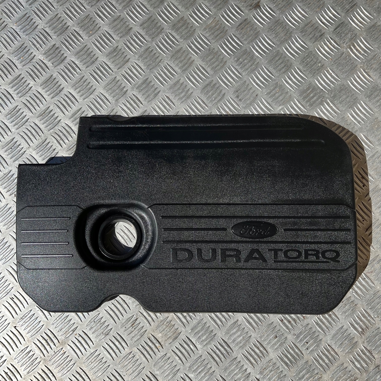 F1FQ-6A949-A - КРЫШКА ДВИГАТЕЛЯ ДЛЯ FORD KUGA MK2 LIFT